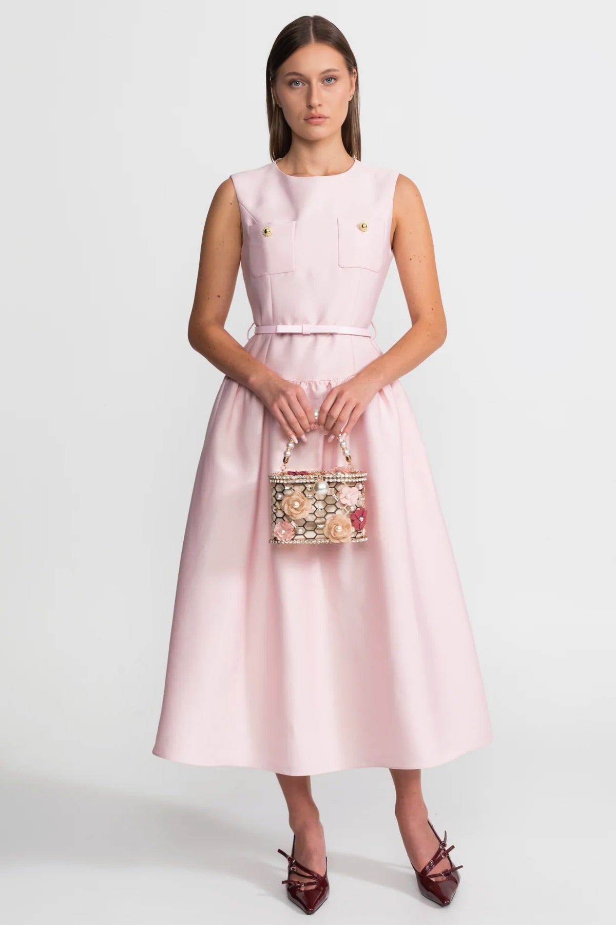 Ärmelloses Midikleid mit tailliertem Gürtel und vorderen Taschen – Blush Pink