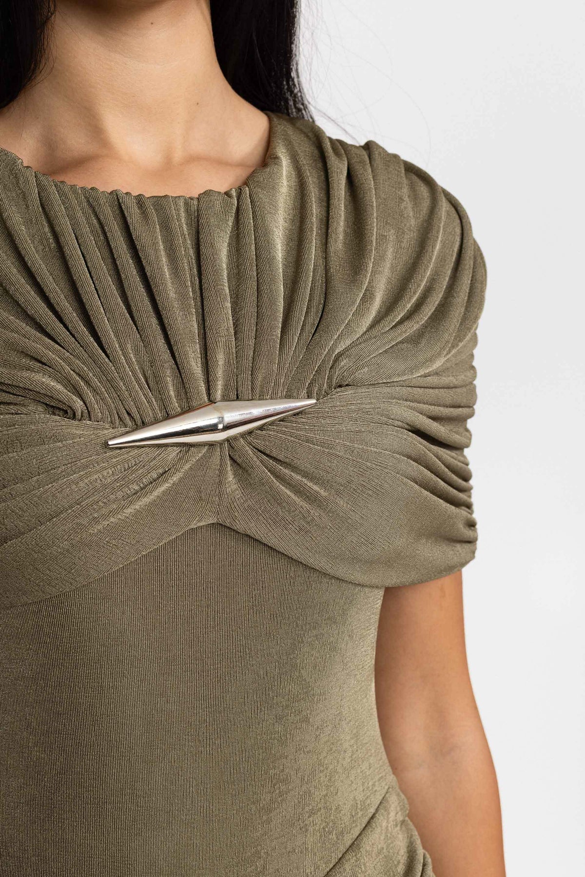 Drapiertes Mini-Cape-Kleid mit Raffungen - Oliv