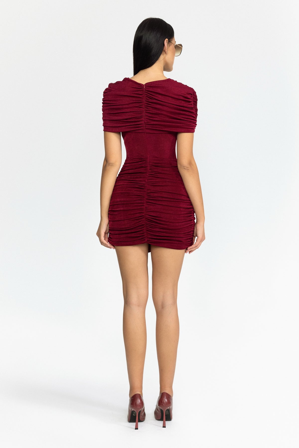 Gerafftes Mini-Cape-Kleid in Drapé-Optik - Weinrot