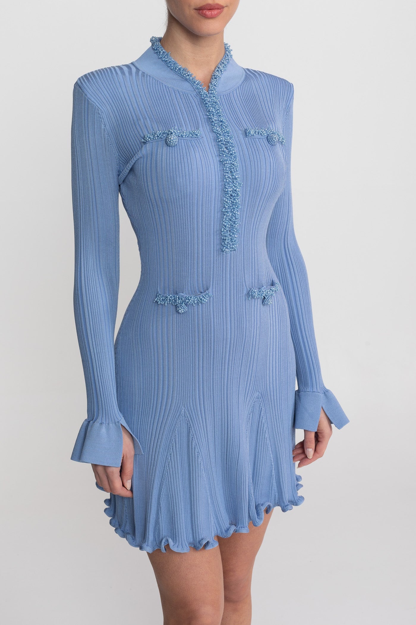 Geripptes Strick-Minikleid mit Perlenbesatz - Blau