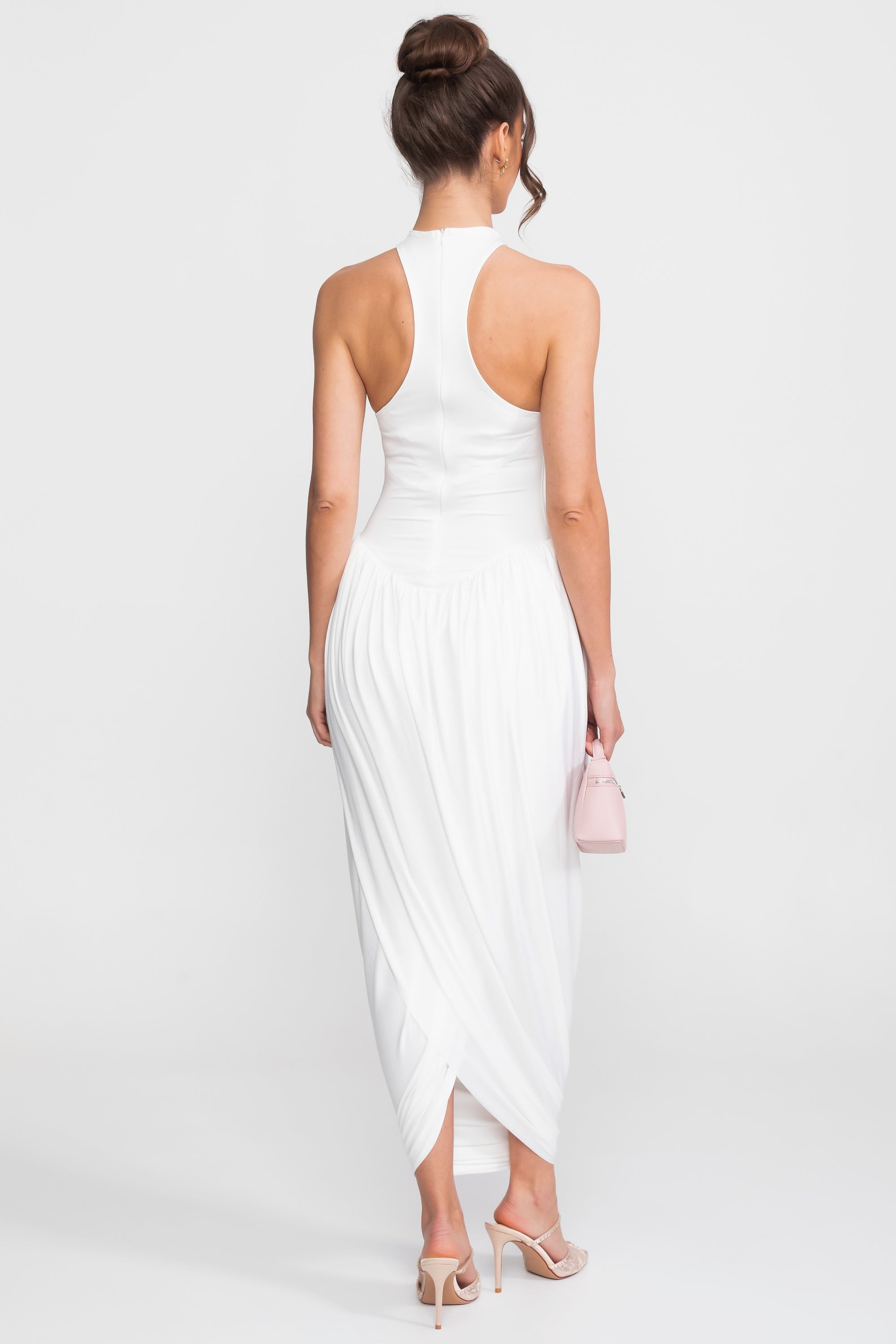 Halterneck-Maxikleid mit gerafftem Ballonrock - Weiß