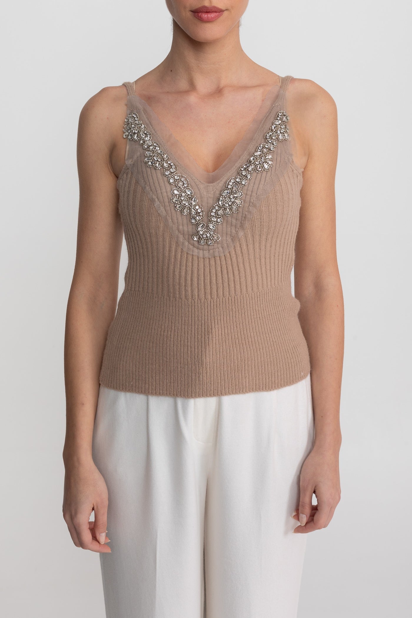 Strick-Zweiteiler mit Kristallverzierungen und Besatz an den Bündchen - Beige