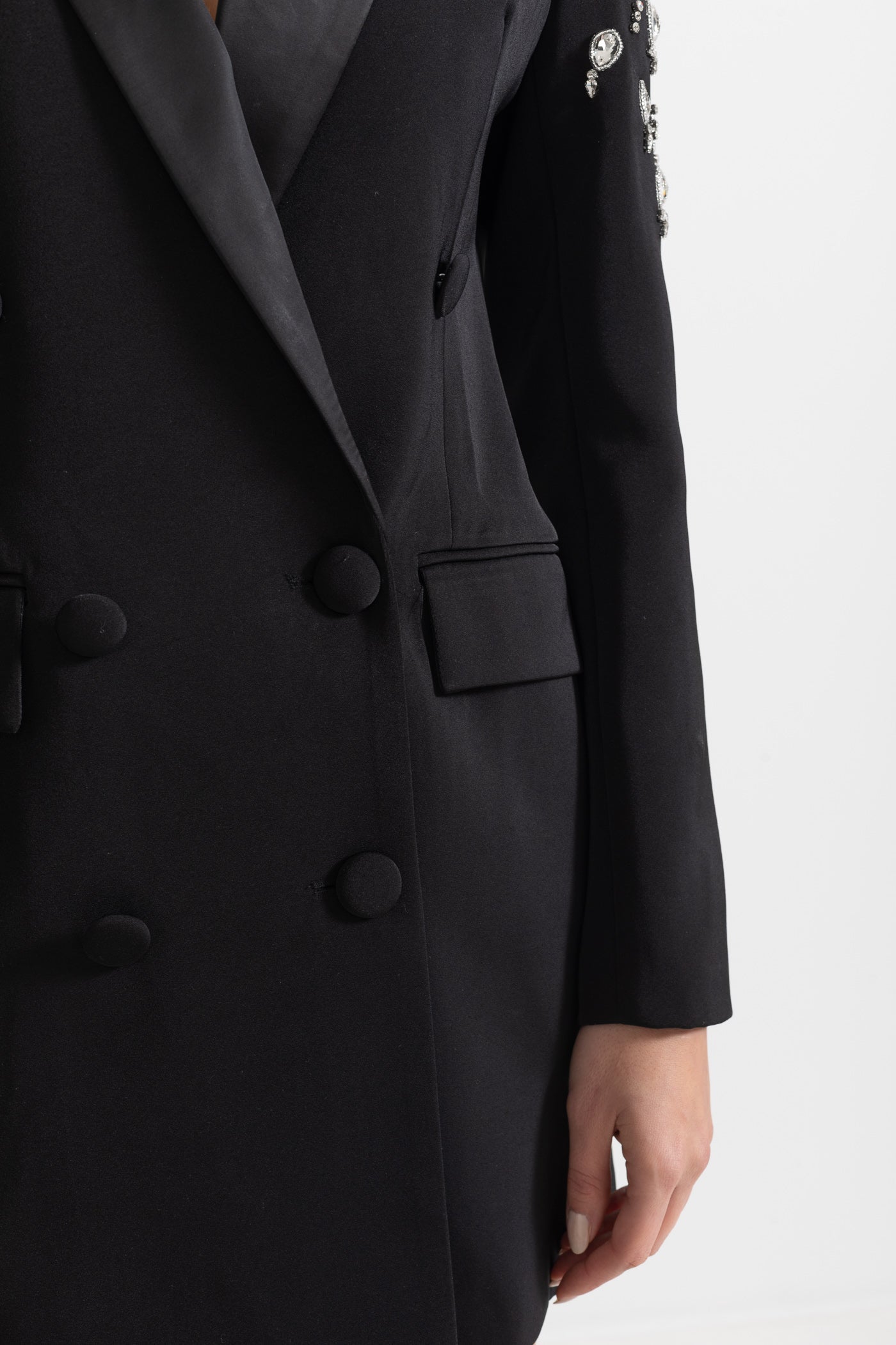 Eleganter Blazer mit diamantbesetzten Schultern – Schwarz