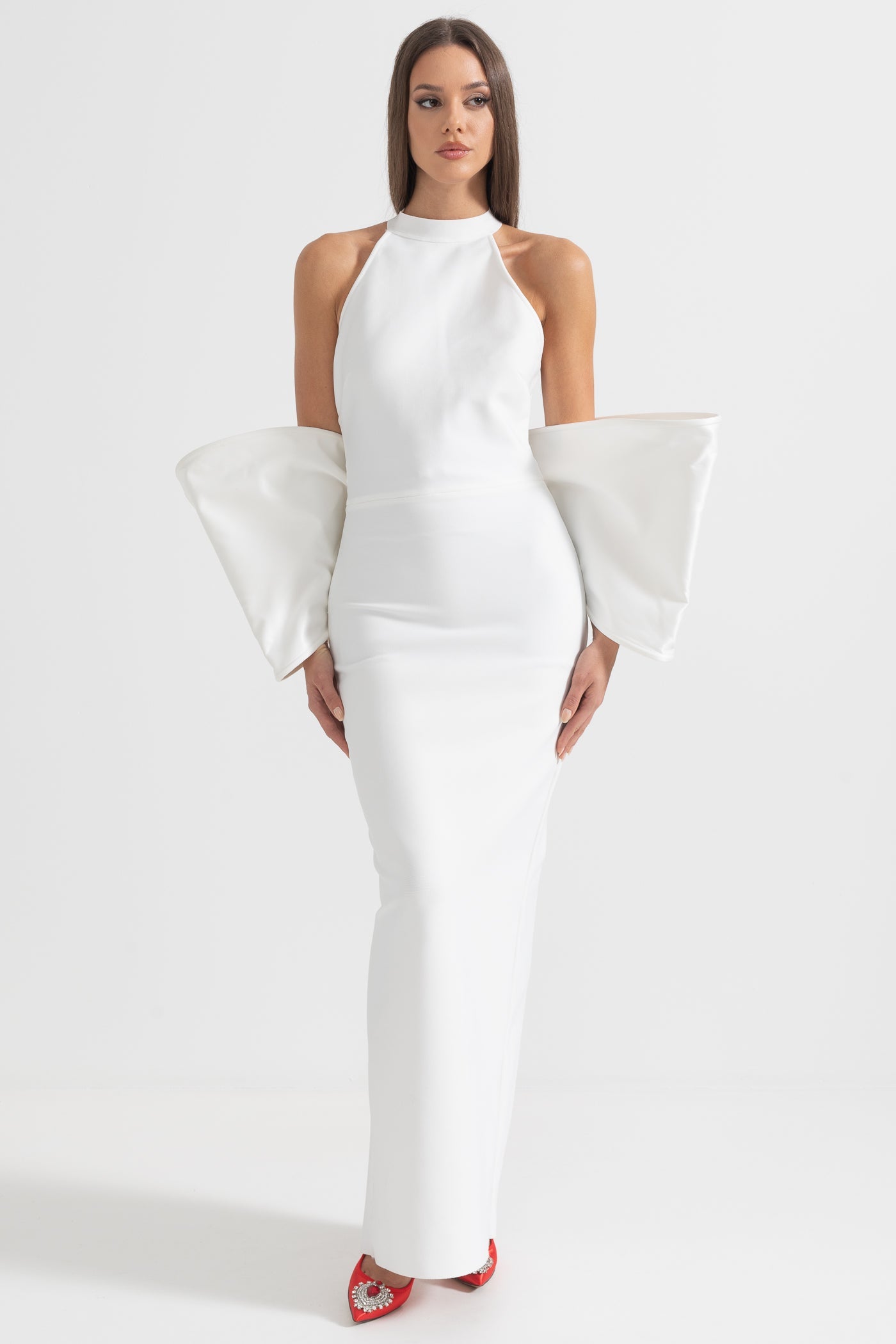 Elegantes Kleid mit Schleifendetails am Rücken – Weiß