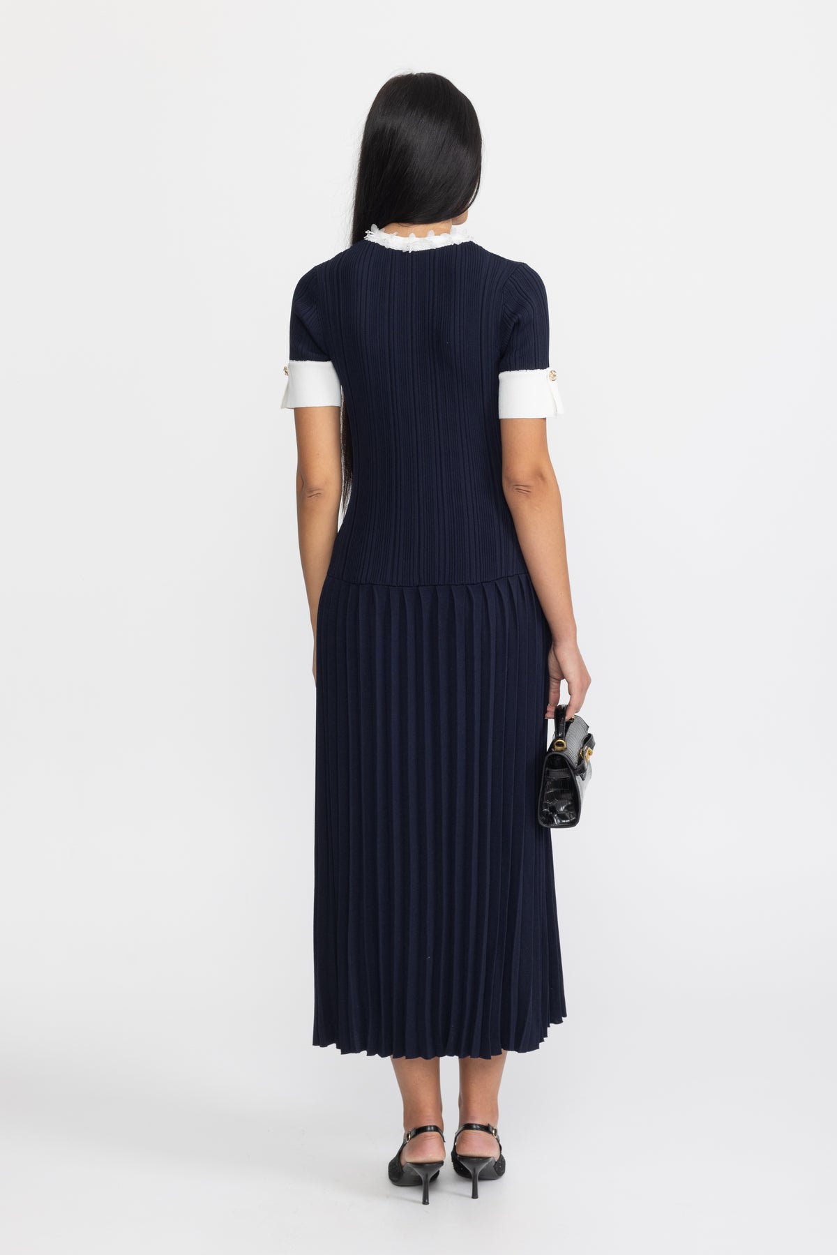 Plissiertes Midikleid aus Strick mit Rüschenbesatz - Navy