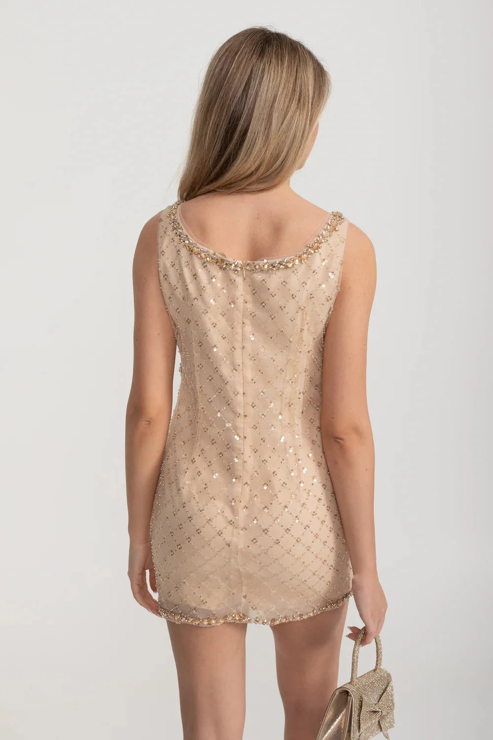 Eng anliegendes Minikleid mit Diamantmuster und Paillettenverzierungen – Gold