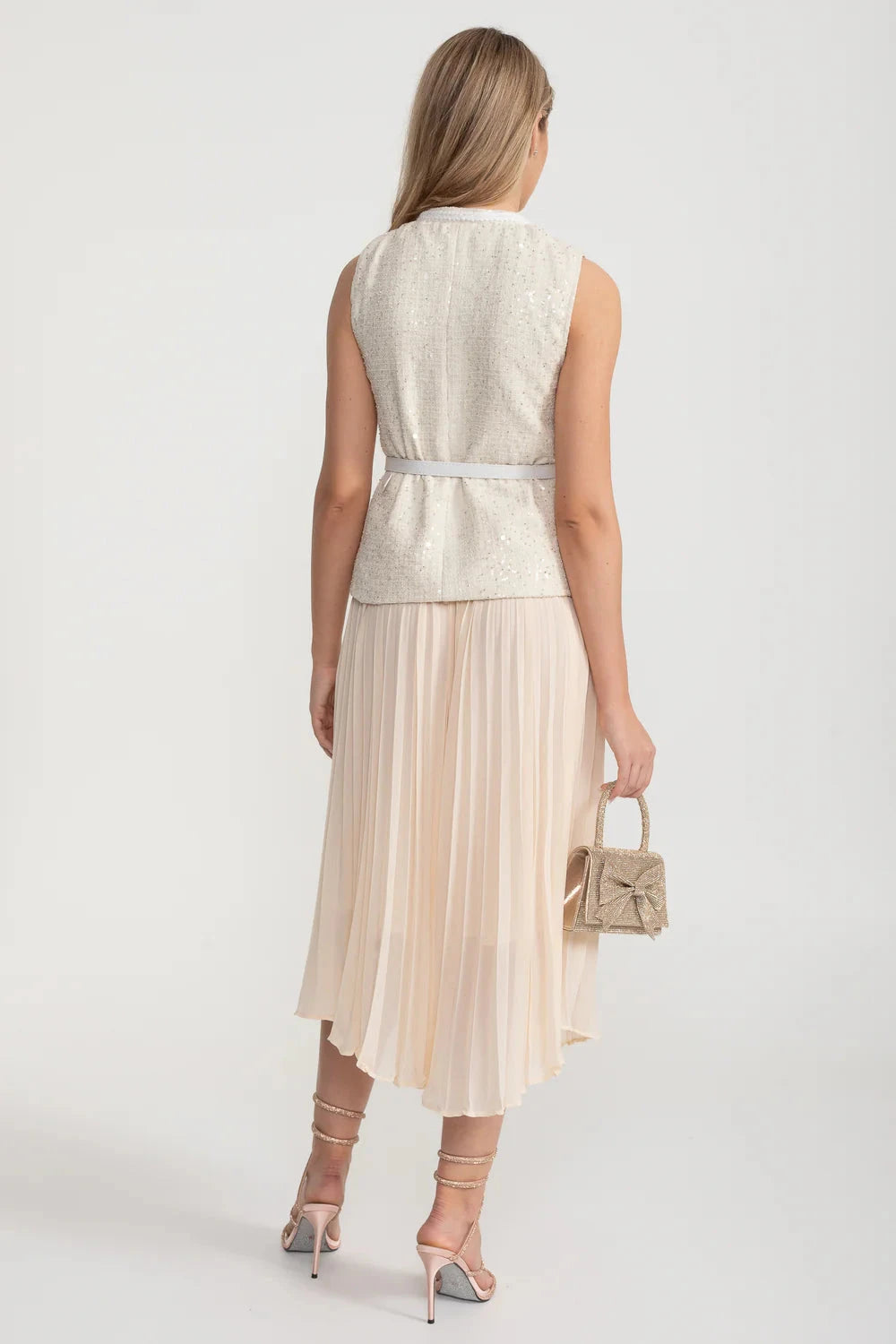 Strukturierter Co-Ord mit Fronttaschen und transparentem, plissiertem Rock - Ivoire