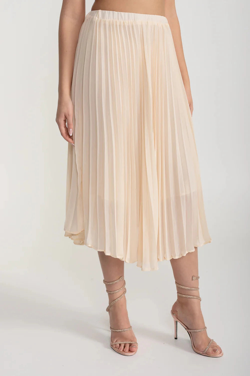Strukturierter Co-Ord mit Fronttaschen und transparentem, plissiertem Rock - Ivoire