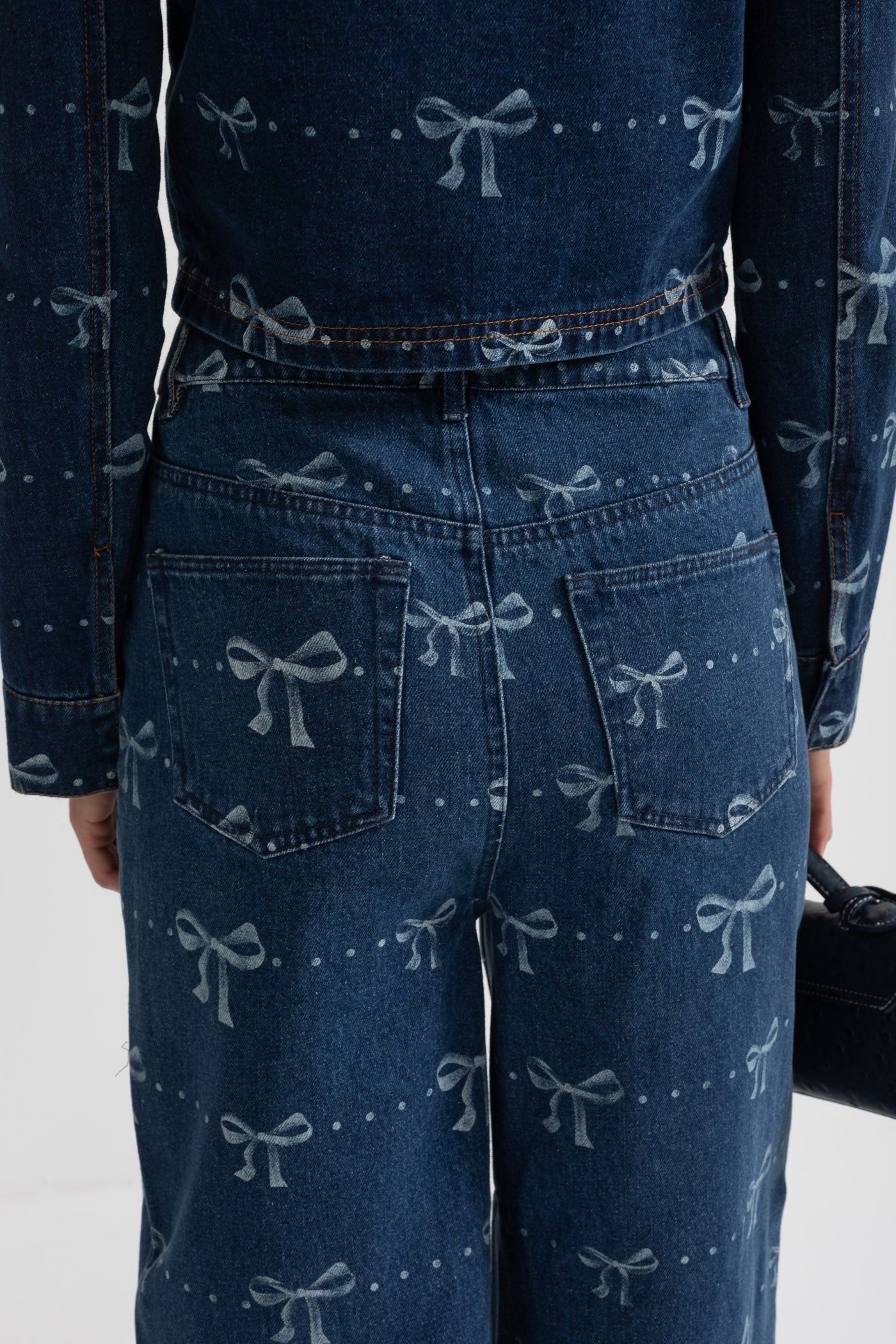 Denim-Co-Ordinate-Ensemble mit langärmeliger Jacke und weitem Jeanshose - Blau