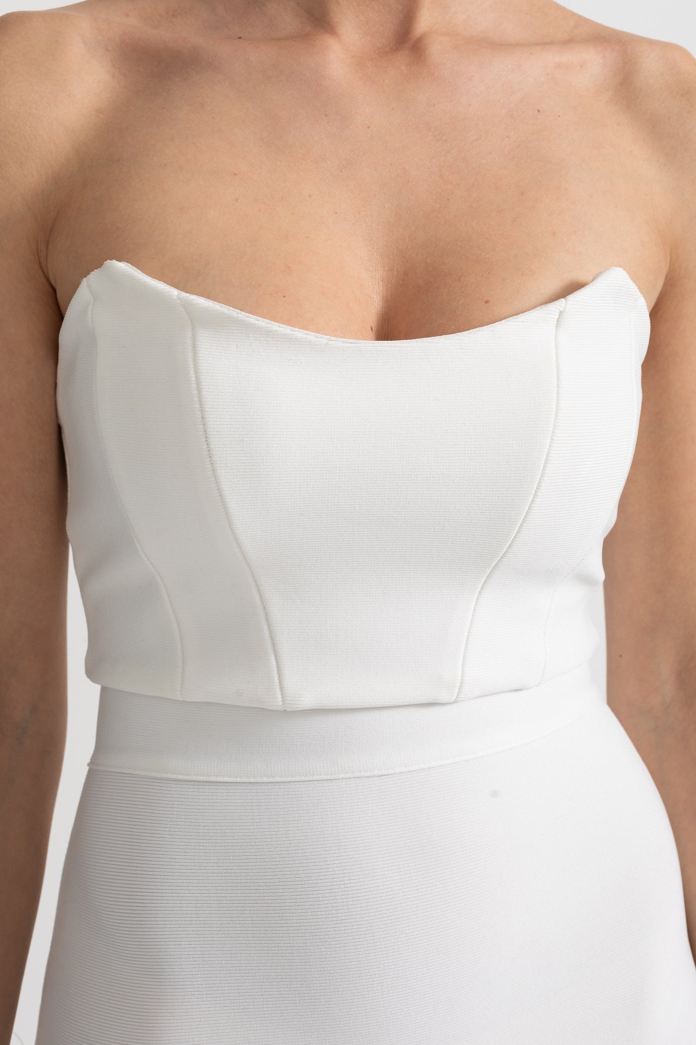 Strapless Feather-Trimmed Dress With Fitted Bodice And Asymmetrical Hemline - White