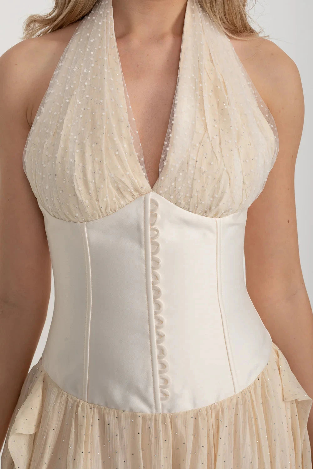 Elegantes Kleid mit tailliertem Korsett-Oberteil und fließendem Maxirock - Ivoire