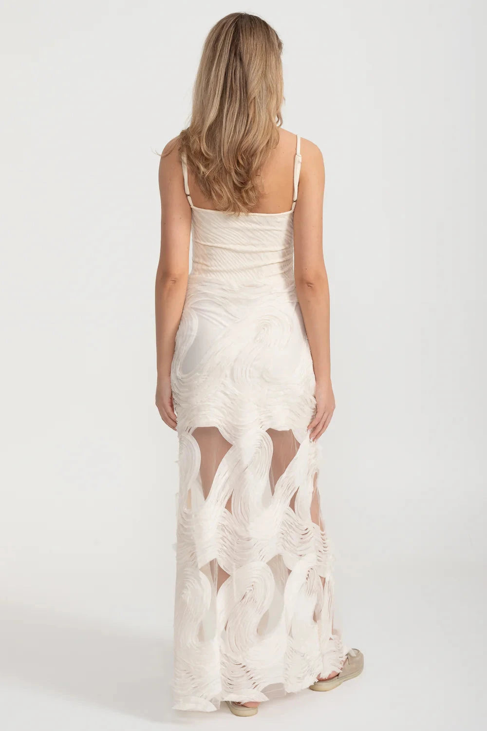Sleeveless Evening Gown With Intricate Swirling Textures And Sheer Base Material - Ivoire