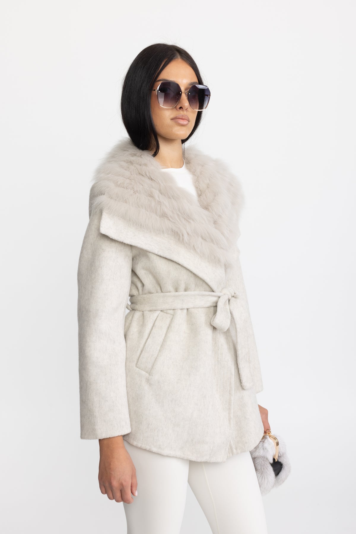 Wool Coat with Oversized Fur Collar And Belt - Light Grey