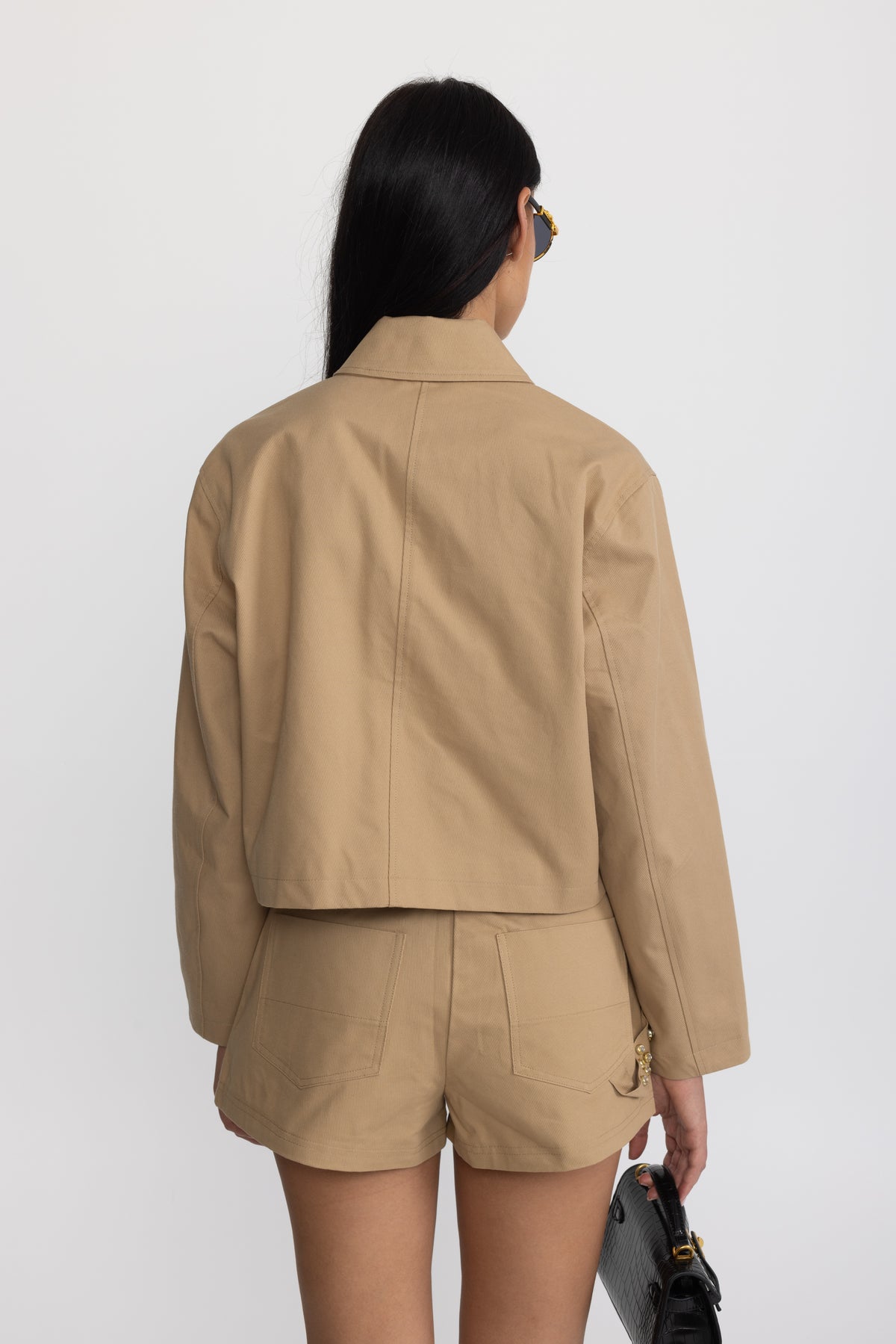 Twill-Shorts mit hohem Bund und Nieten-Details - Khaki