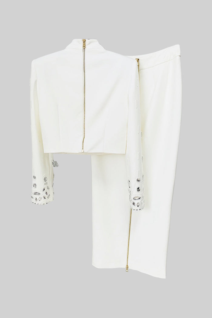 Mit Diamanten verzierter Co-Ord mit Maxirock - Weiß