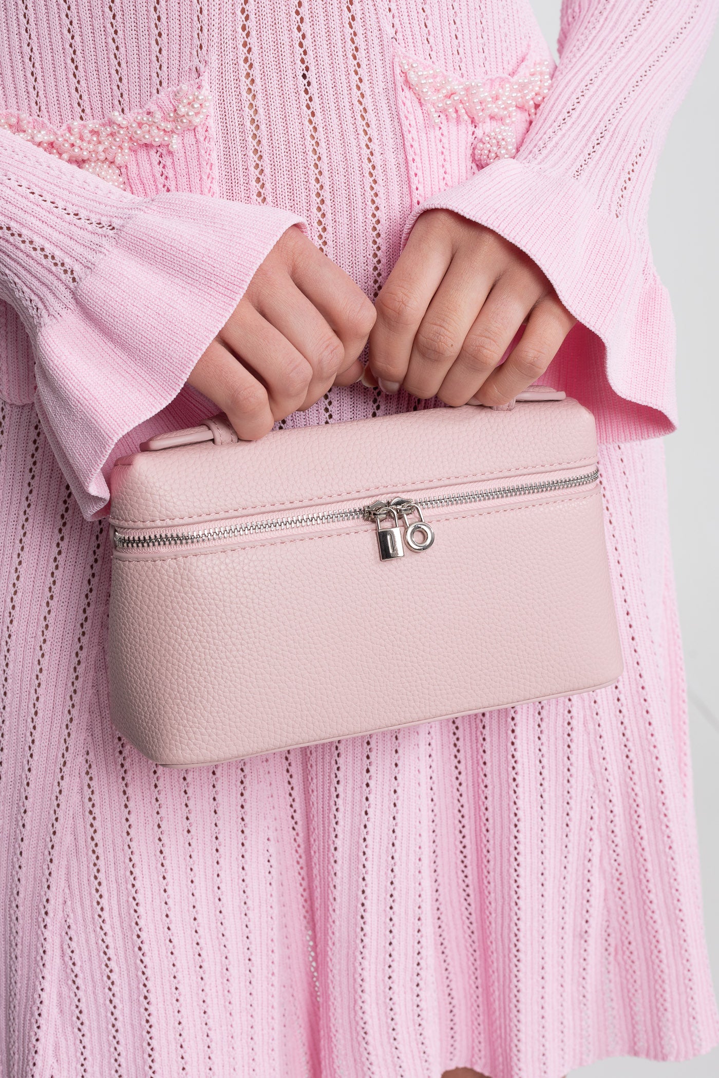 Strukturierte Vanity-Tasche mit Henkel oben - Pink