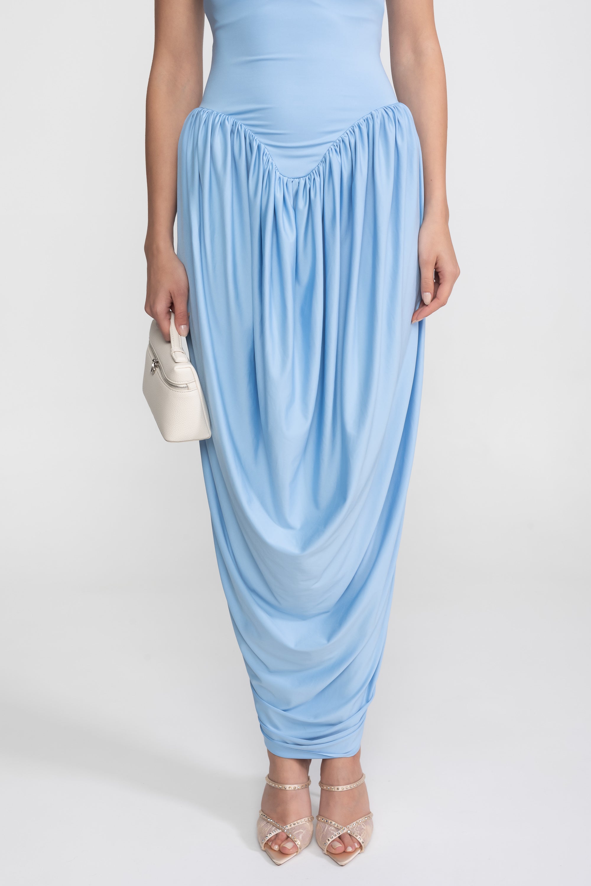 Maxikleid mit Neckholder und gerafftem Ballonrock - Hellblau
