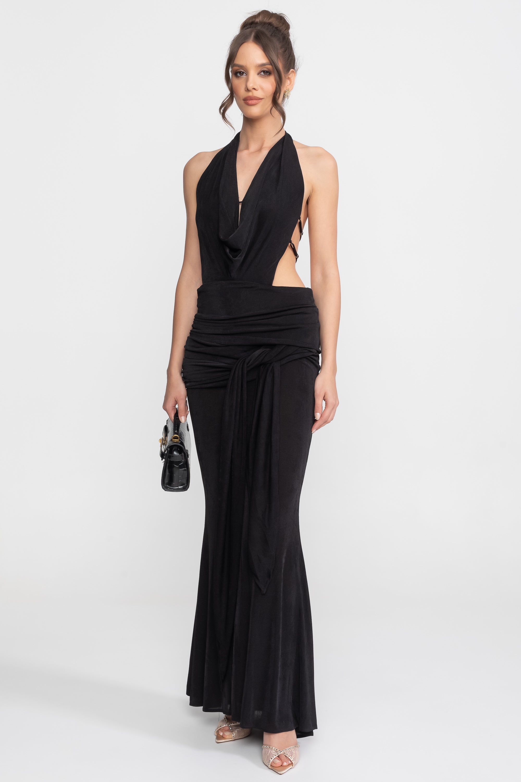Gerafftes Neckholder-Kleid mit Drapierungsdetail und seitlicher Schleife - Schwarz