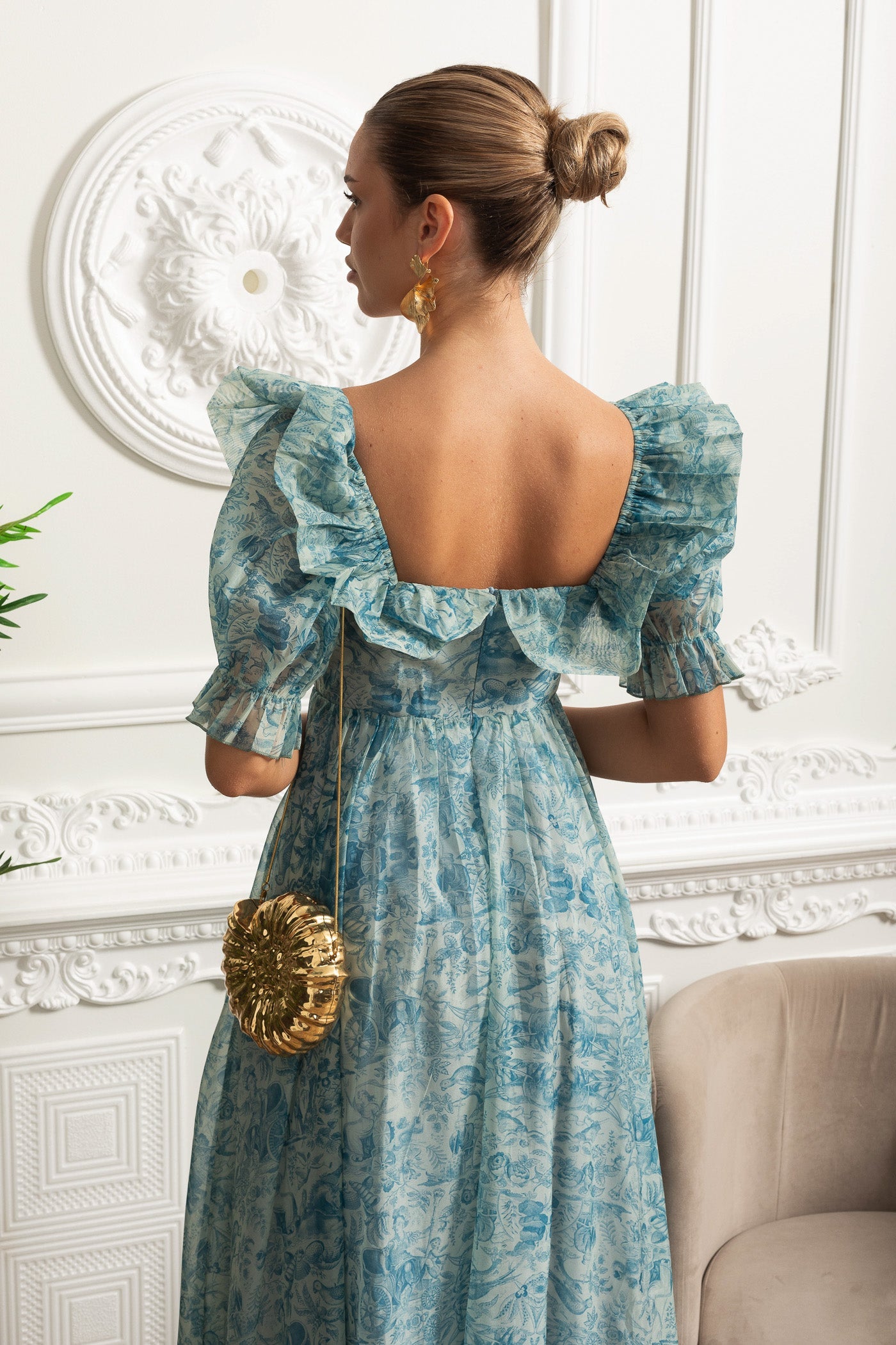 Bedrucktes Maxikleid mit Puffärmeln und Frontschlitz - Blau