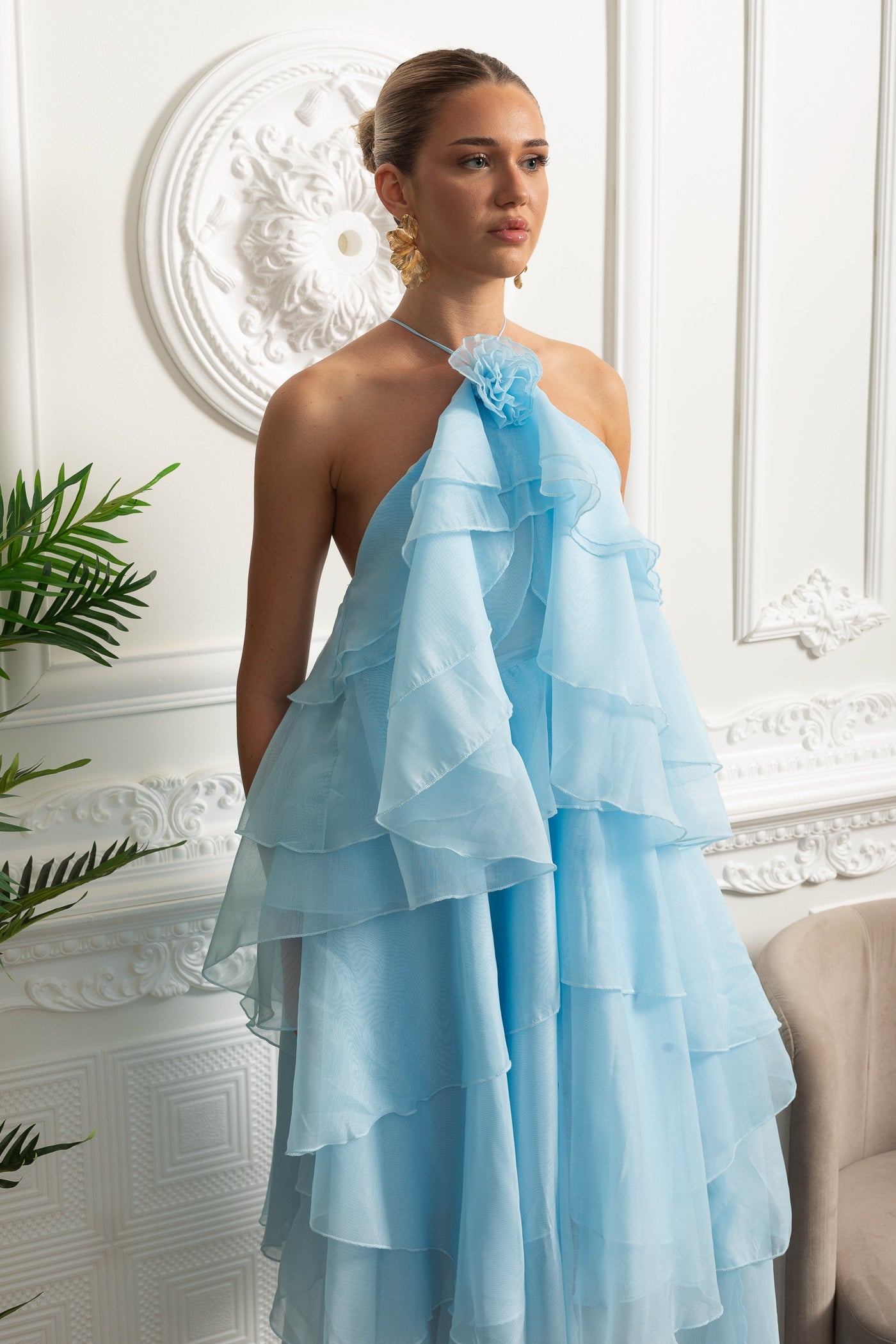 Maxikleid mit Neckholder und gestuften Volants - Sky Blue