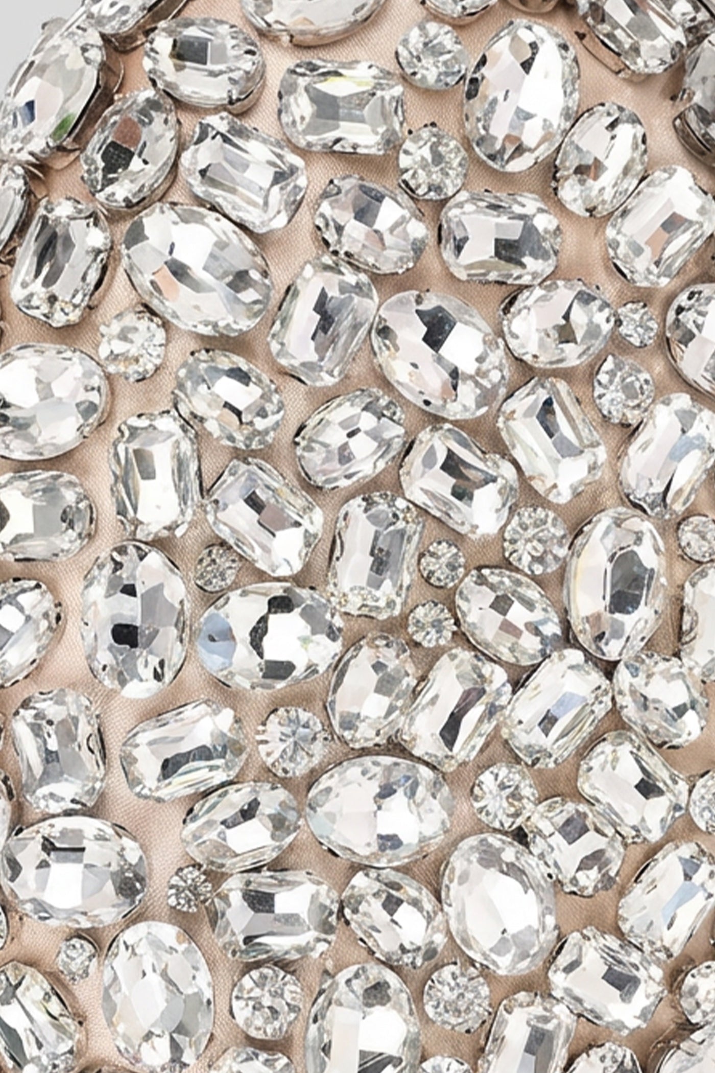 Crystal-Embellished Oval Clutch with All-Over Stone Finish – Silver