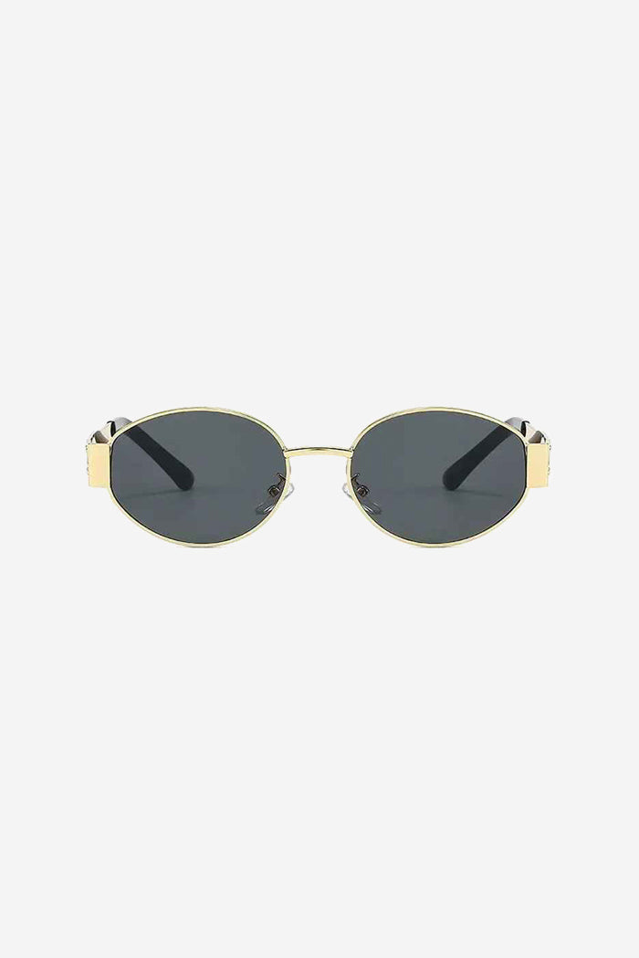Oval Frame Sunglasses with Engraved Wide Gold Temples – Black