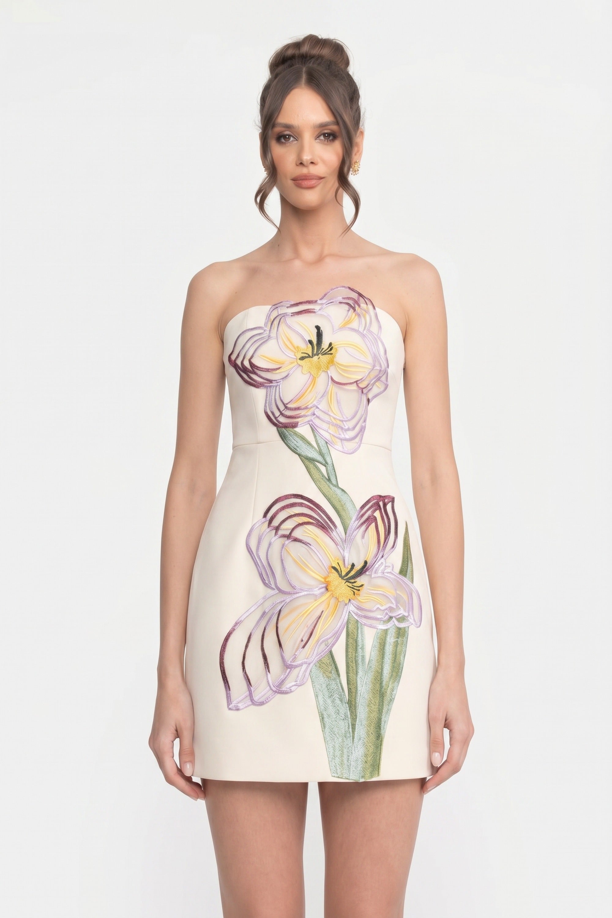 Trägerloses Minikleid mit 3D-Iris-Blütenapplikation - Weiß