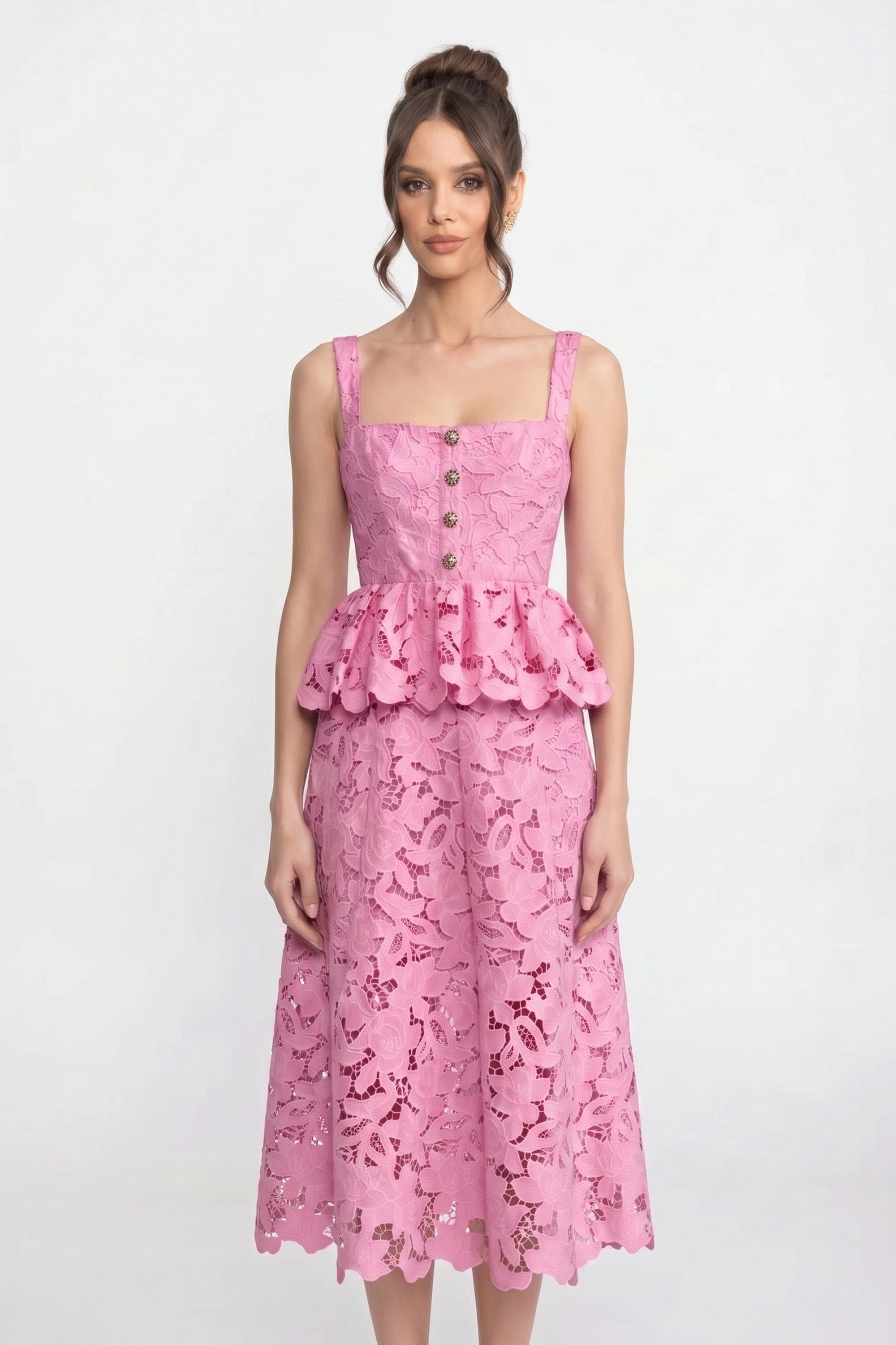 Ärmelloses Spitzen-Peplum-Kleid mit Midirock und goldenen Knöpfen - Pink