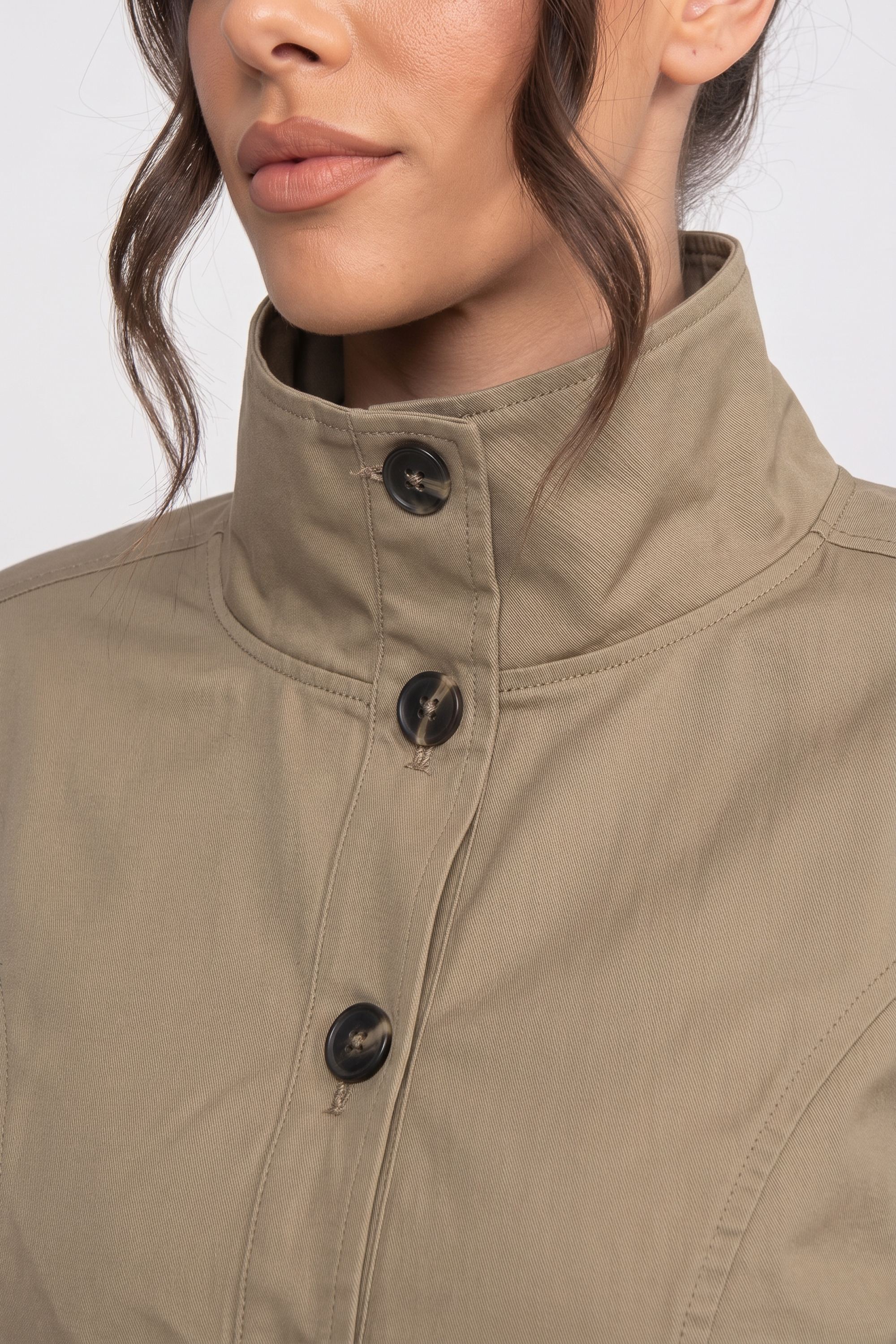 Doppelreihiges, verkürztes Jacken- und Minirock-Co-Ord-Set – Khaki