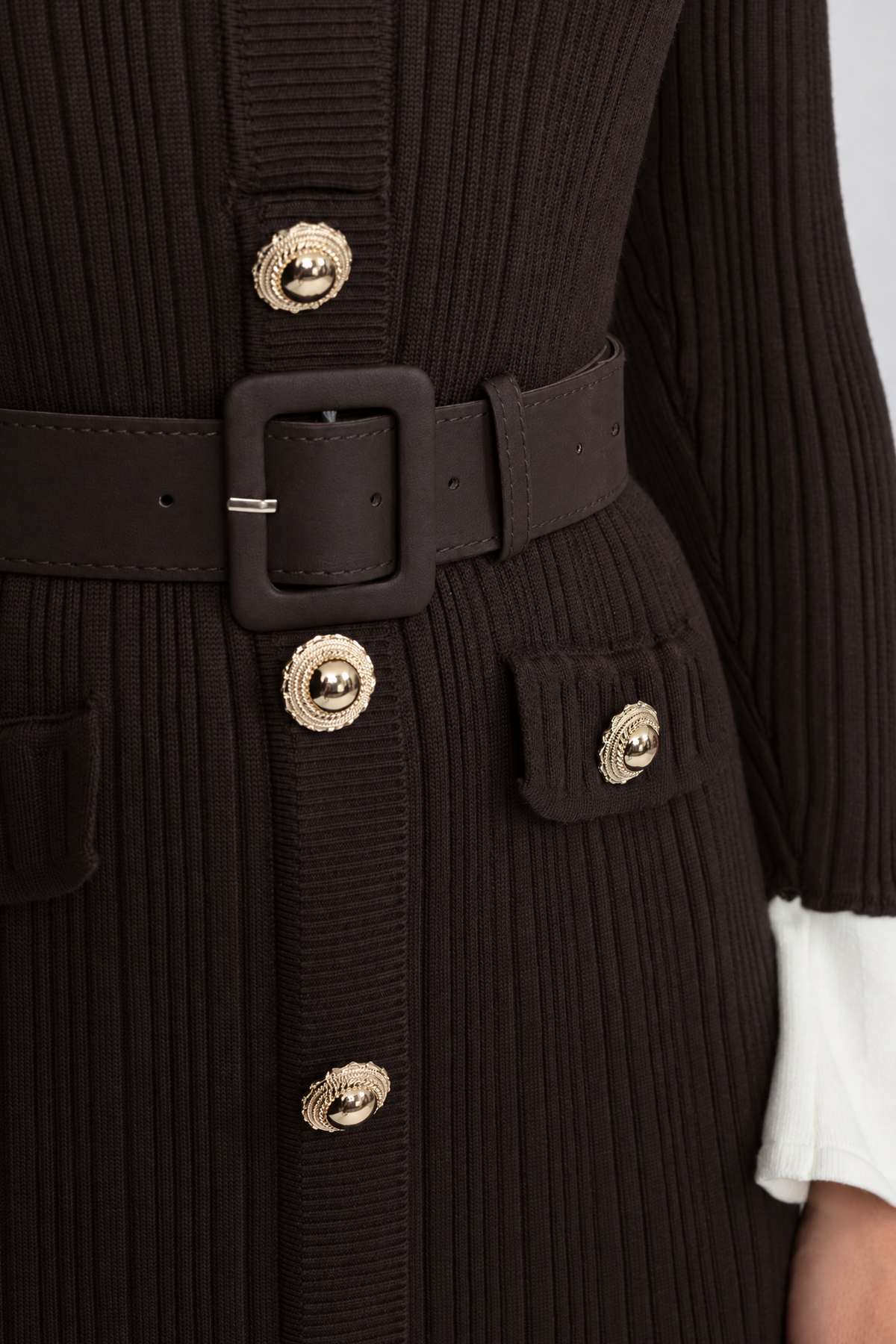 Ribbed Knit Belted Midi Dress With White Cuffs And Collar - Brown