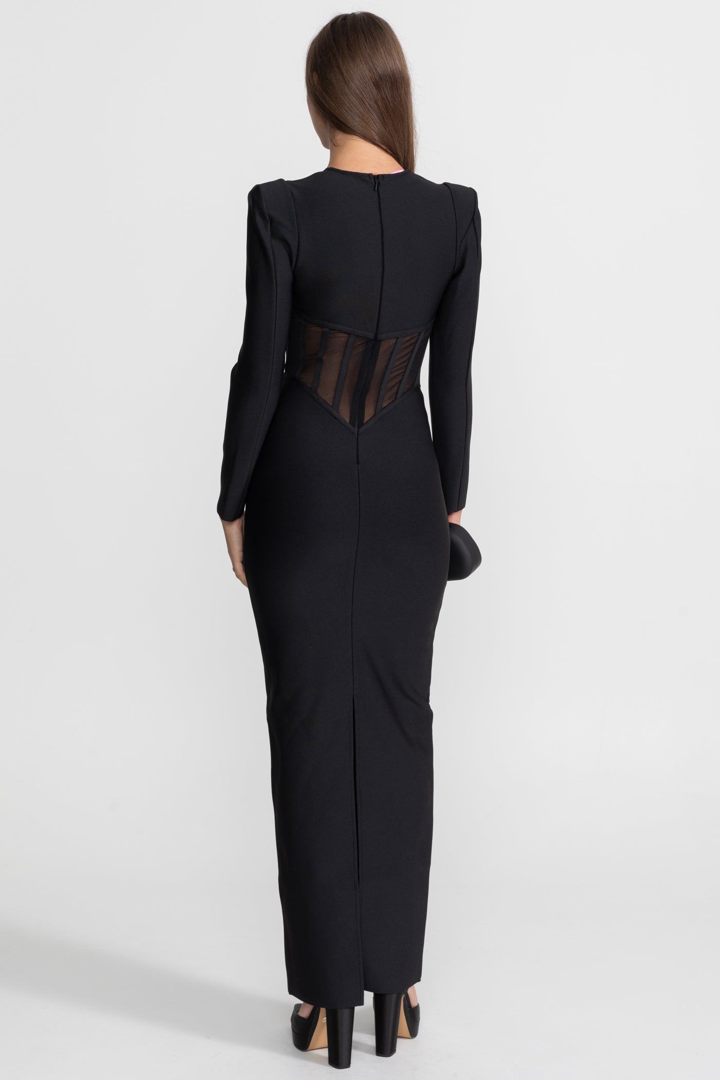 Maxikleid mit transparentem Korsett-Oberteil und strukturierten Schultern – Schwarz