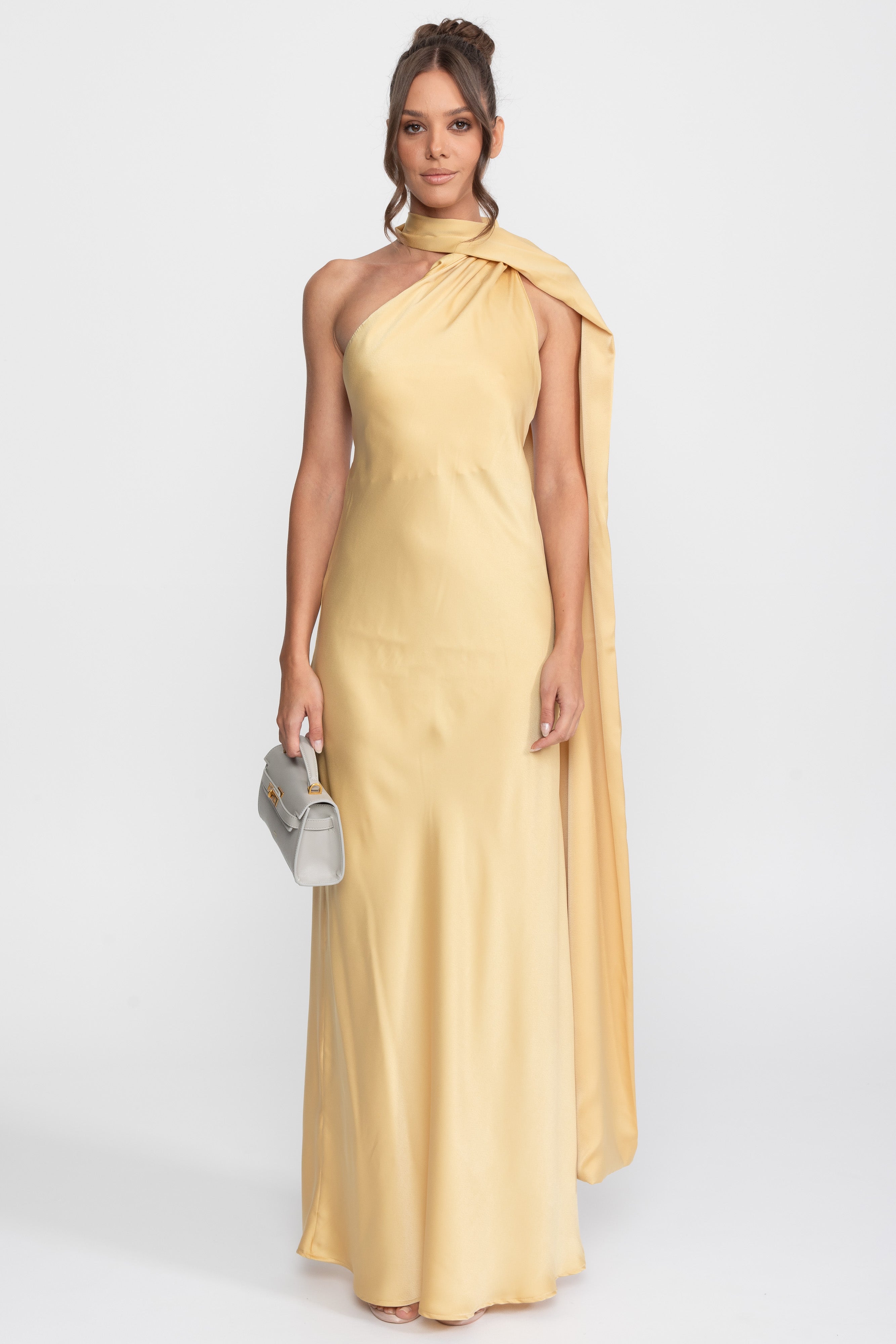 Twist-Halfter-Satin-Slip-Kleid mit asymmetrischem Ausschnitt - Gelb