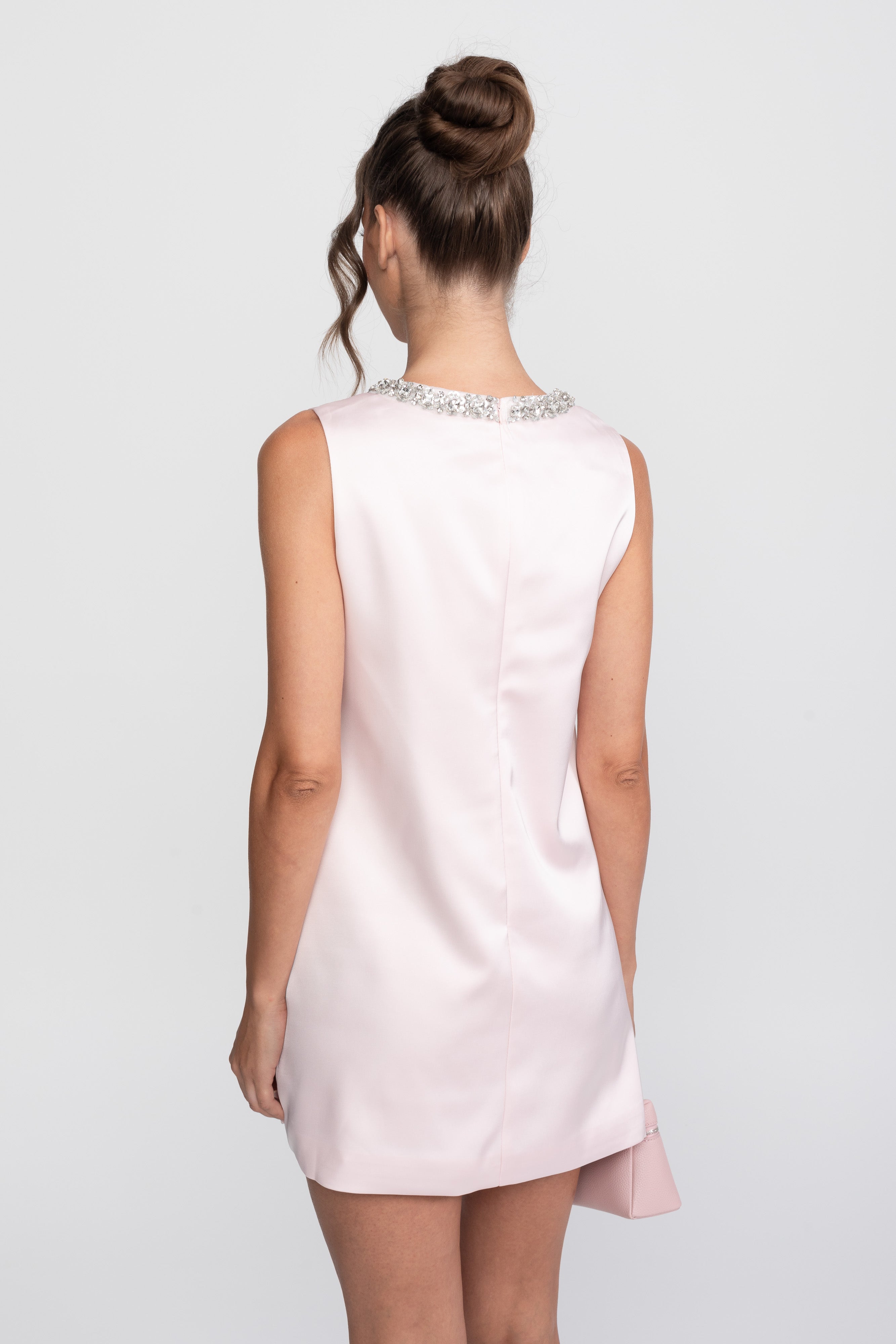 Crystal-verzierte Shift-Minikleid mit Satin-Schleife - Pink