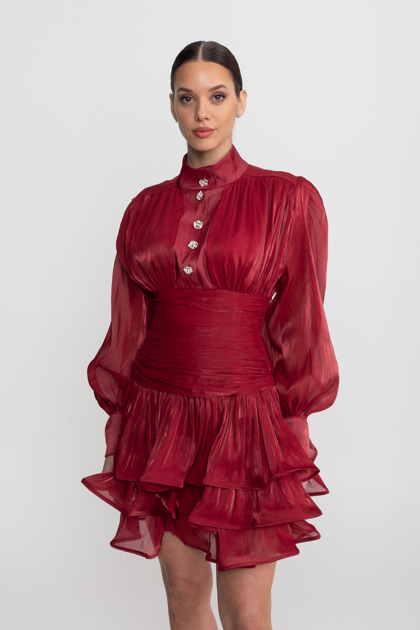 Langes, drapiertes Minikleid mit Stufenvolants am Rock – Rot