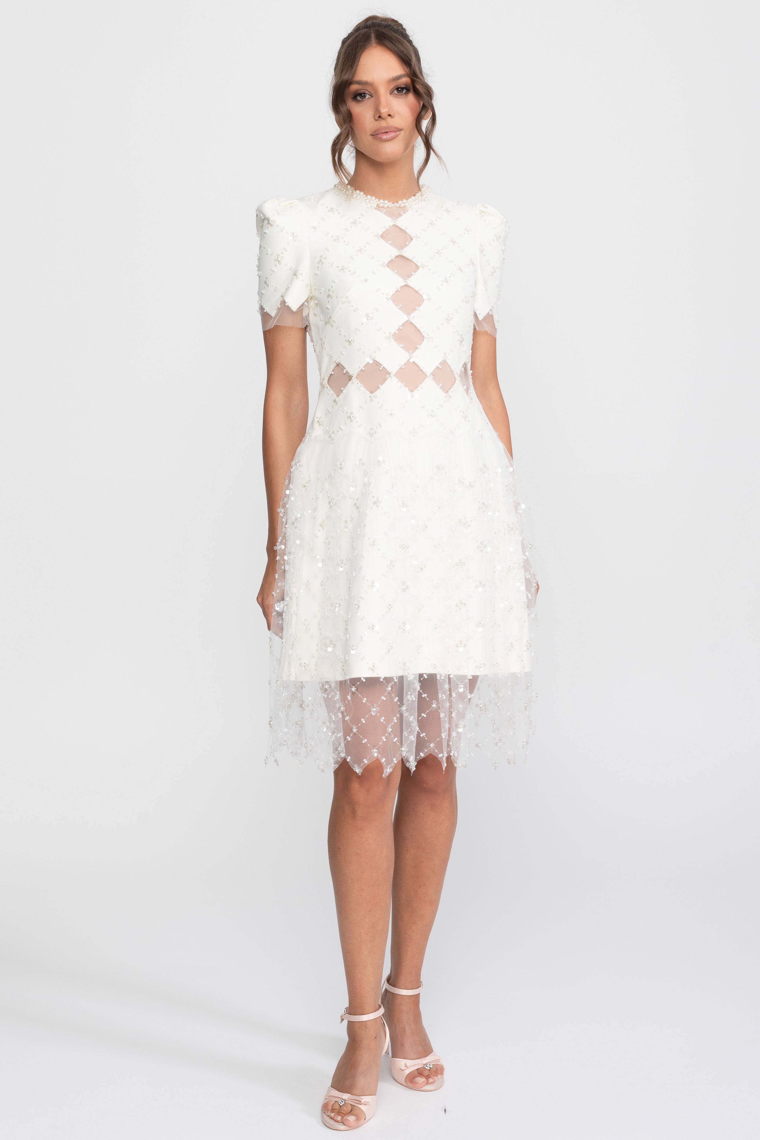 Diamond Cut-Out Beaded Dress mit Perlenbesatz - Weiß