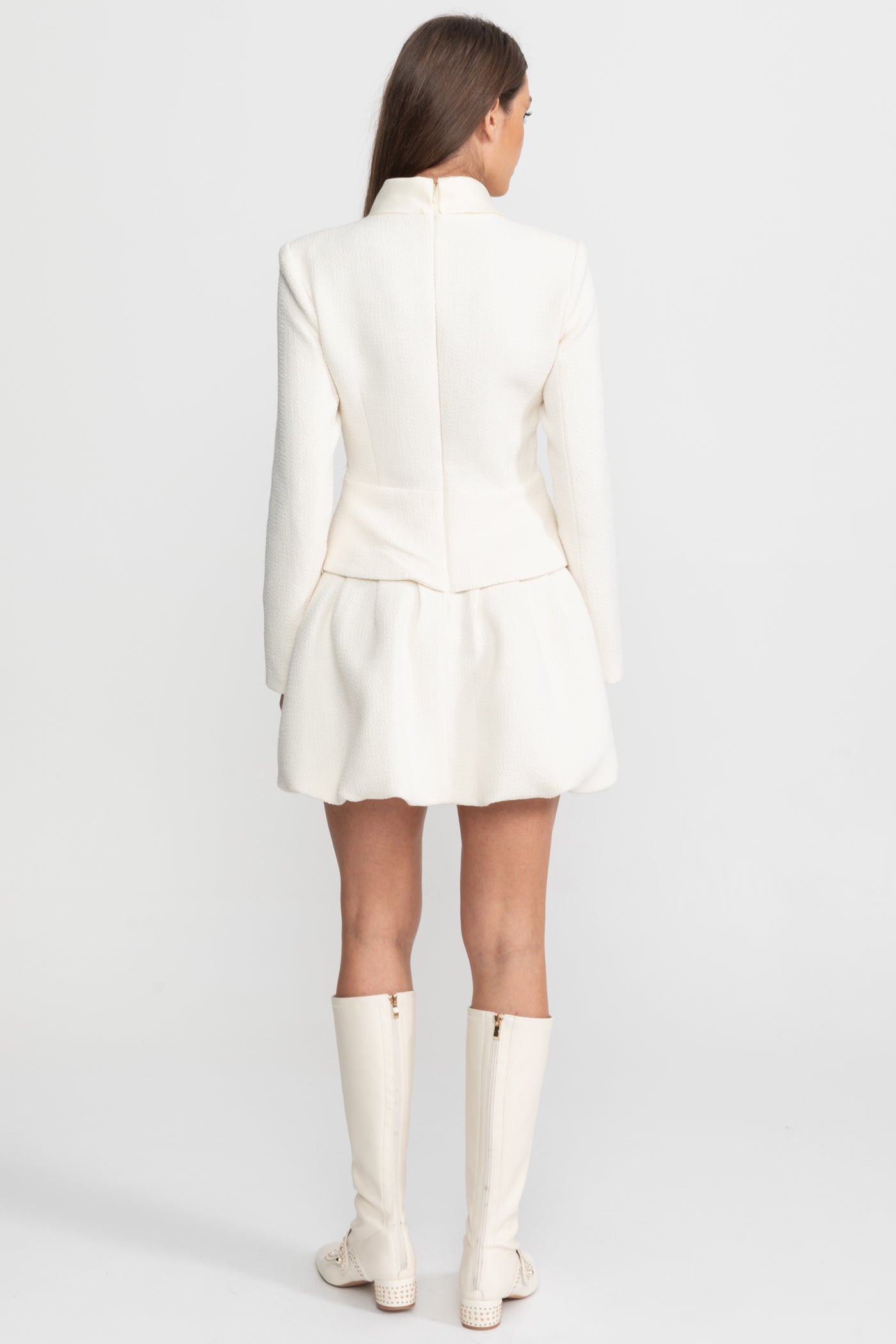 Texturiertes Mini-Kleid mit Kristallknopf-Verzierungen – Ivoire