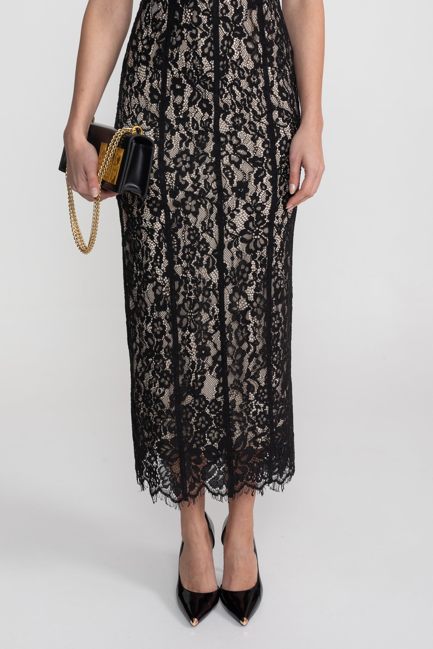 Spitzen-Midikleid mit transparentem Korsett-Oberteil – Schwarz