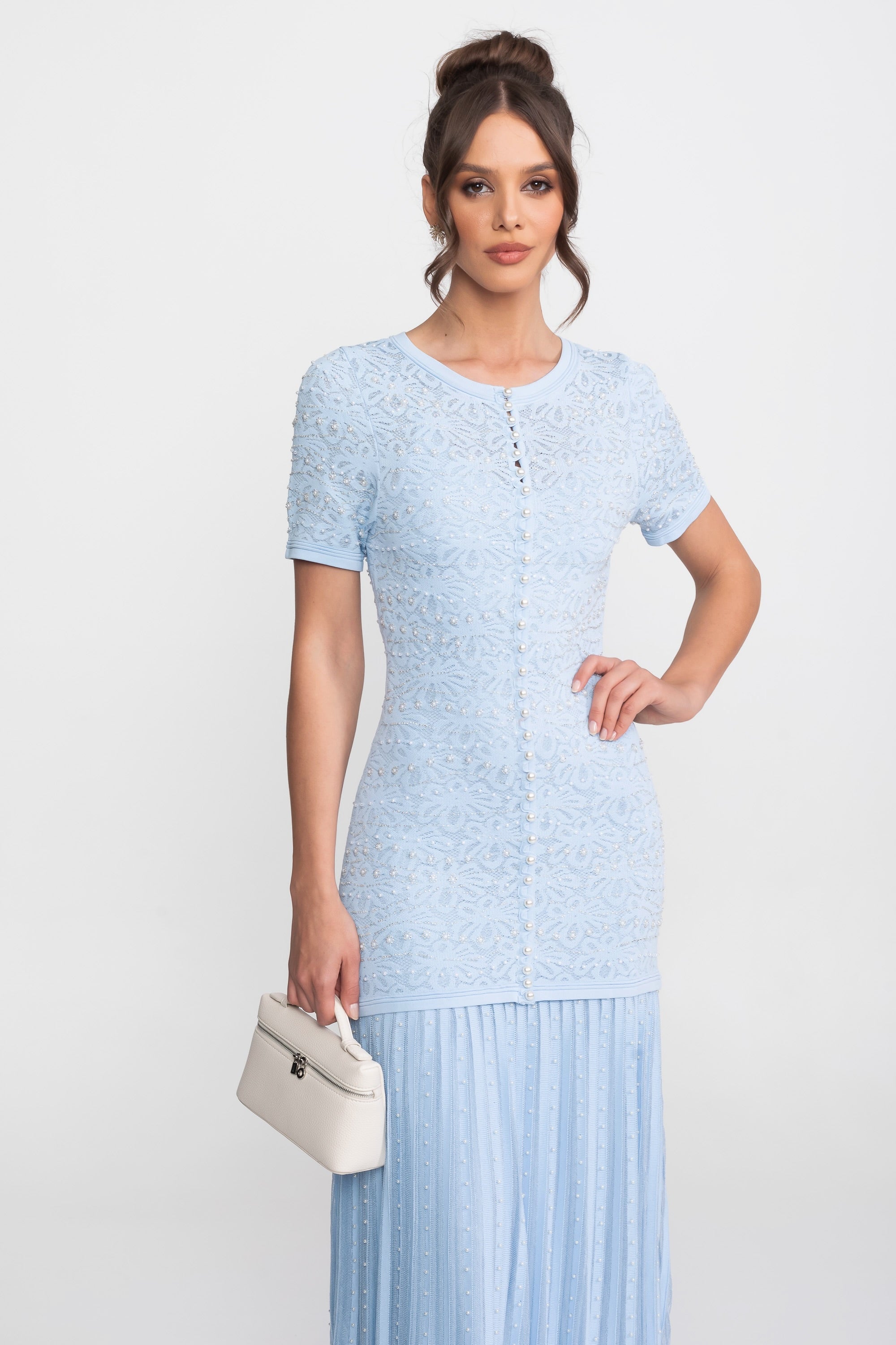 Midi-Kleid mit kurzen Ärmeln und Perlenverzierung - Powder Blue 