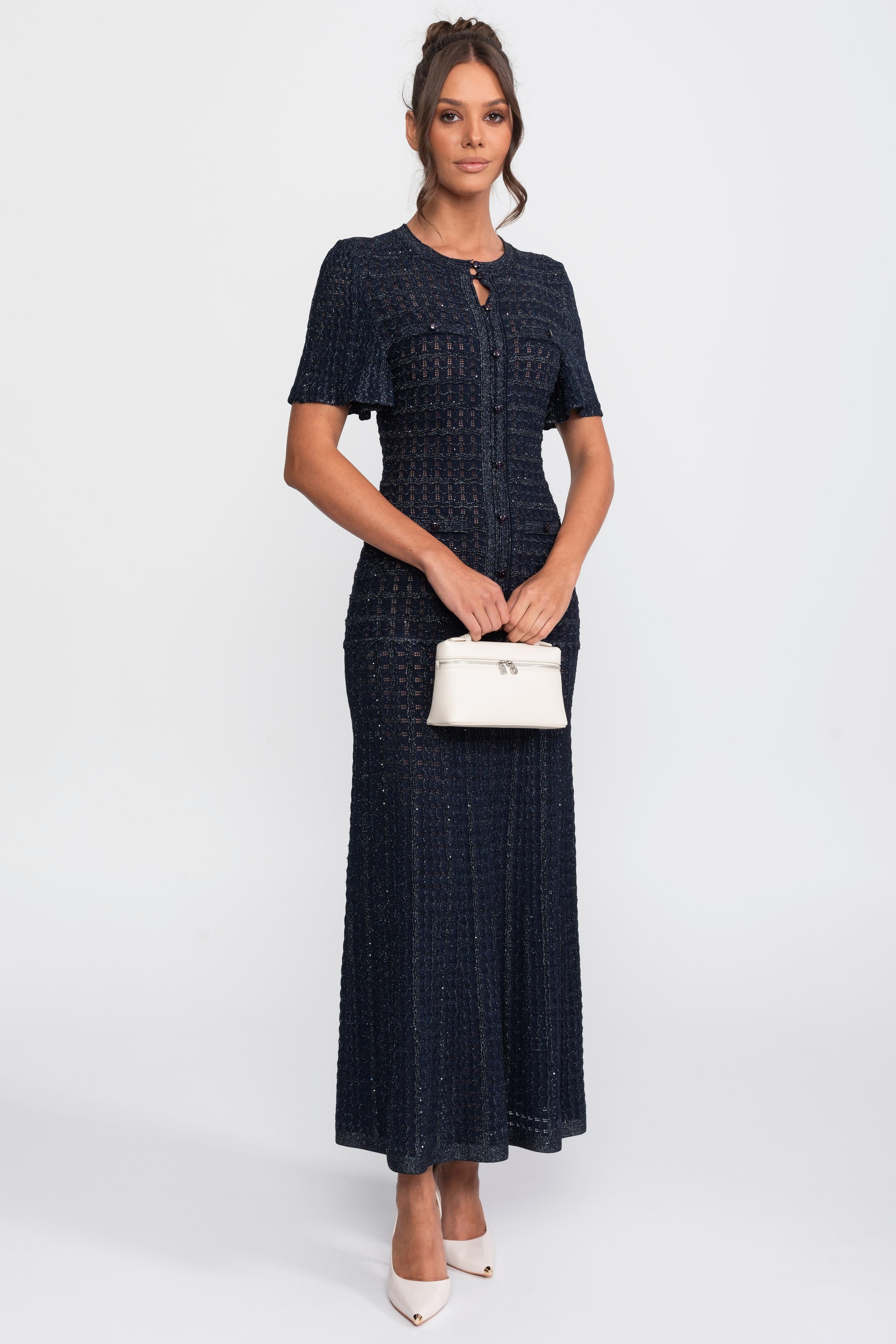 Midi-Kleid mit kurzen Ärmeln und schimmernder Strickstruktur - Navy 