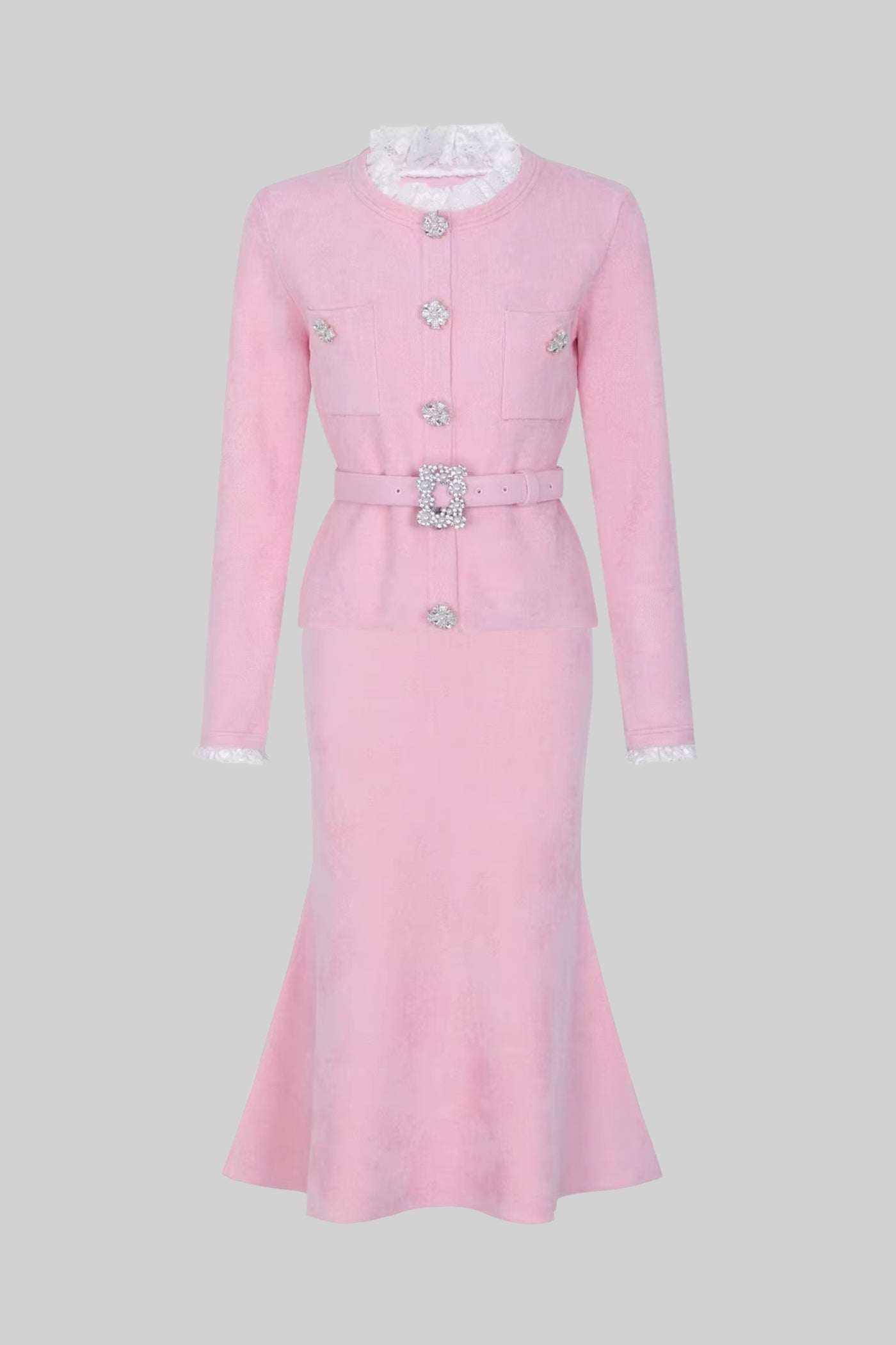 Langärmliges Co-Ord mit tailliertem Strickoberteil und Kristallknopf-Detail - Blush Pink 