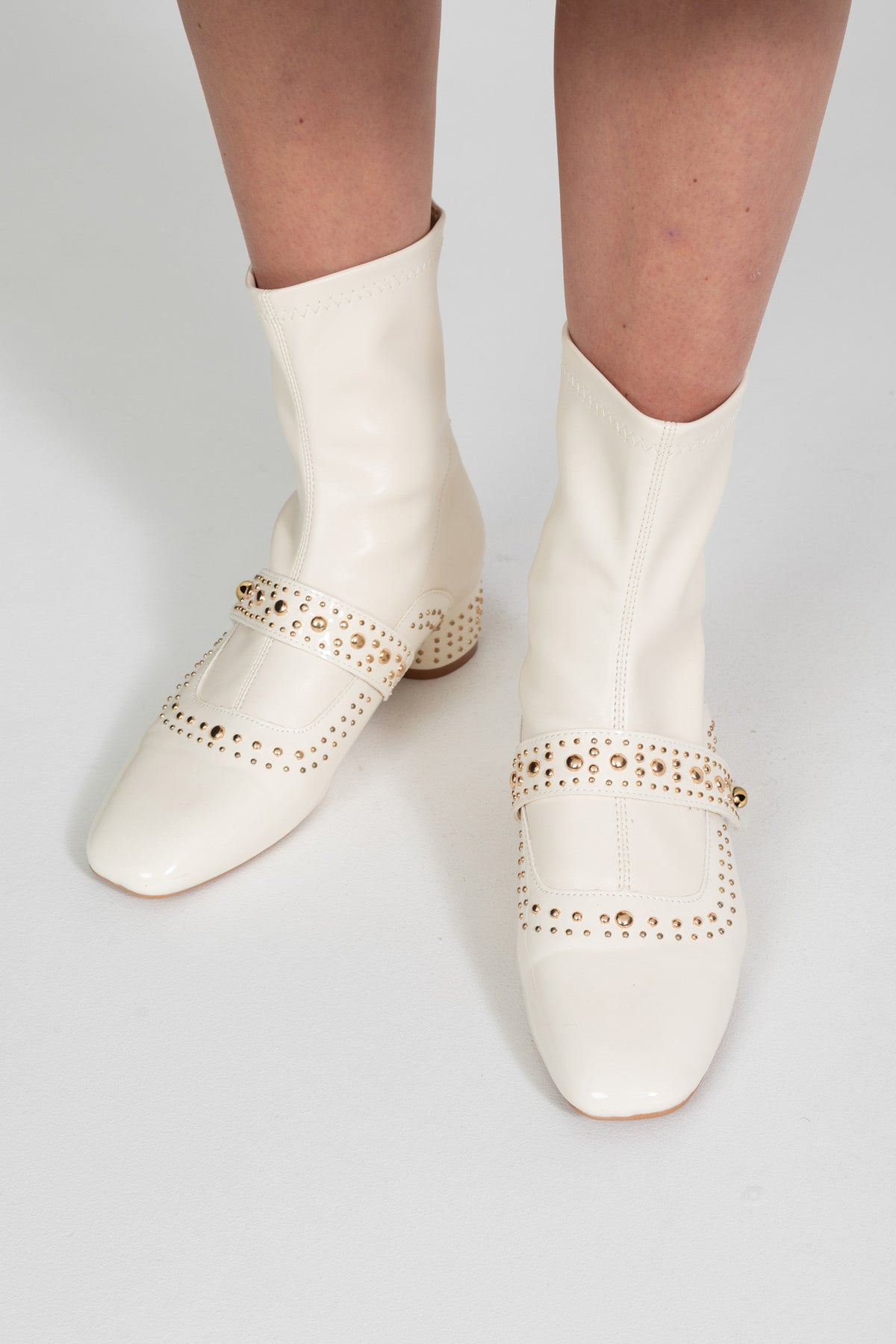 Studded Ankle Boots With Strap Detail – Ivoire