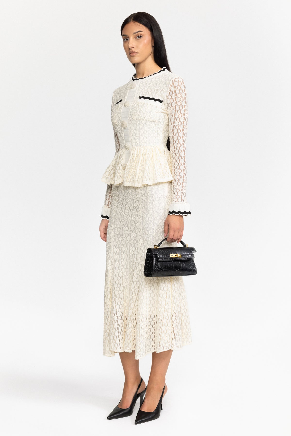 Midi-Kleid aus Häkelstrick mit Peplum und Ric-Rac-Besatz - Off-White 