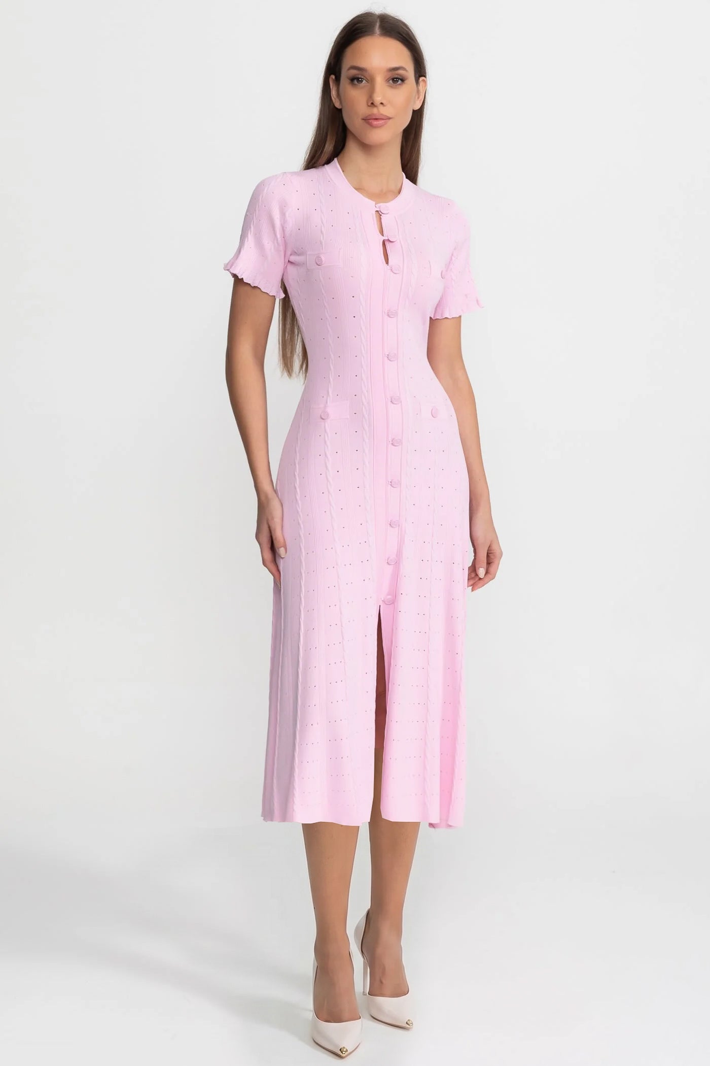 Strick-Midikleid mit Knopfleiste und geschwungenen Ärmeln – Pink 