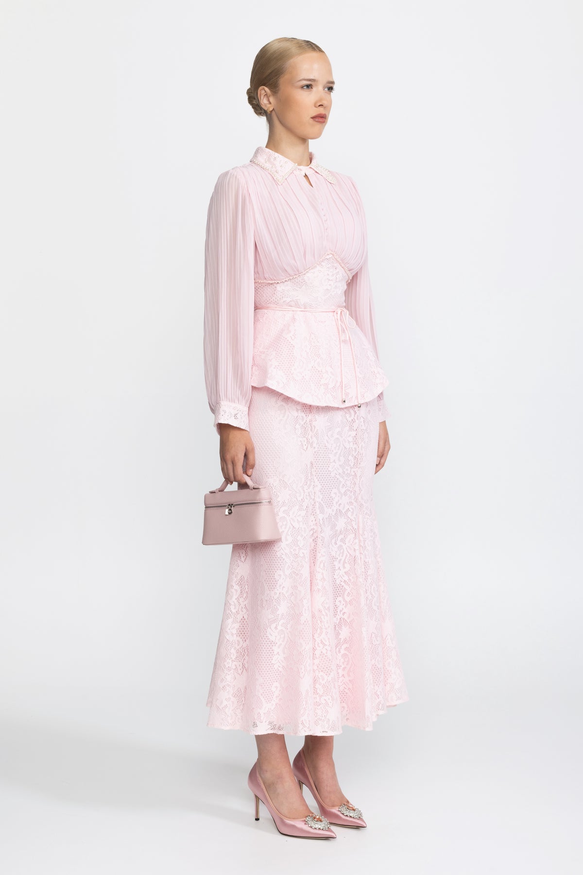 Plissierte Chiffonbluse und Meerjungfrauenrock aus Spitze im Co-ord-Set - Pink 