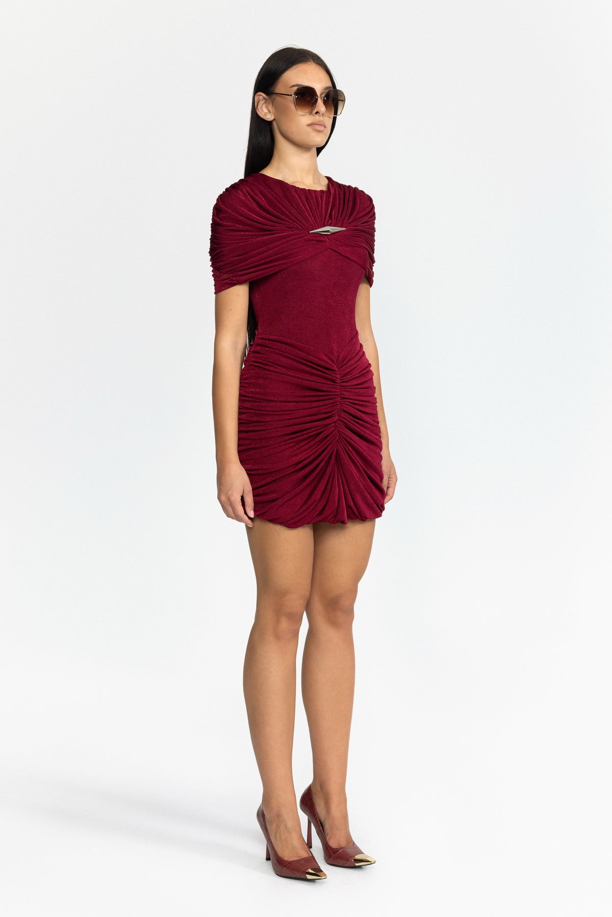Gerafftes Mini-Cape-Kleid in Drapé-Optik - Weinrot 