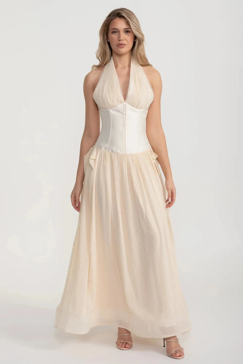 Elegant Gown With Fitted Corset-Style Bodice And Flowing Maxi Skirt - Ivoire