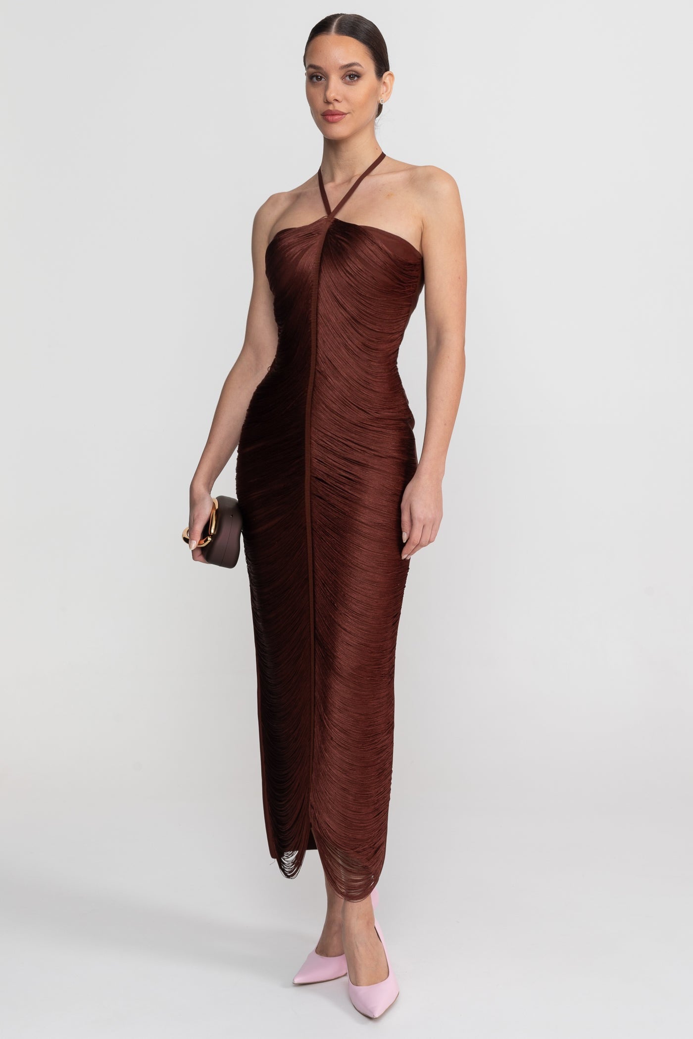 Midi-Kleid mit Neckholder und durchgehend plissierter Textur – Braun 