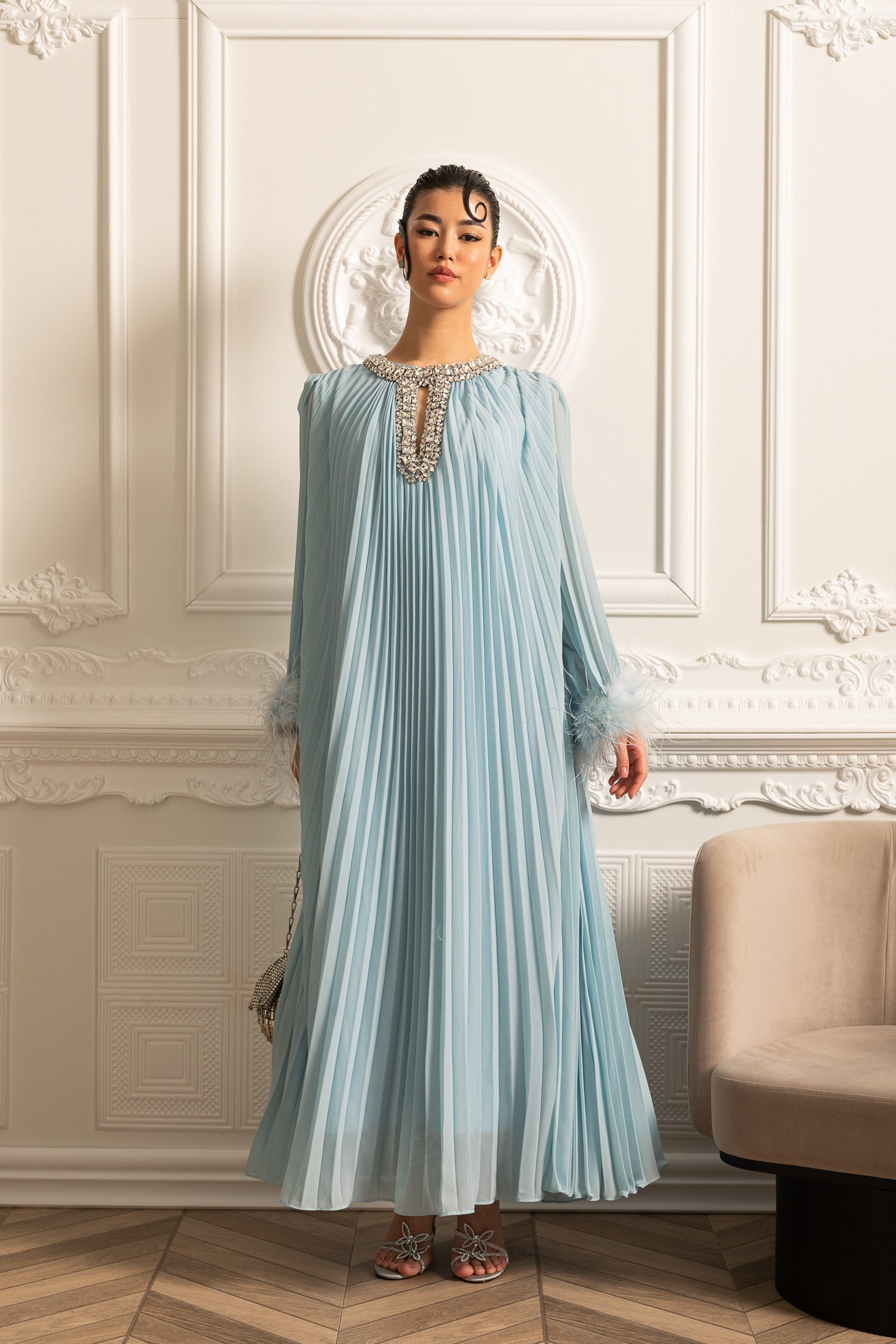 Pleated Long Dress With Feathered Cuffs And Sparkling Neckline - Blue
