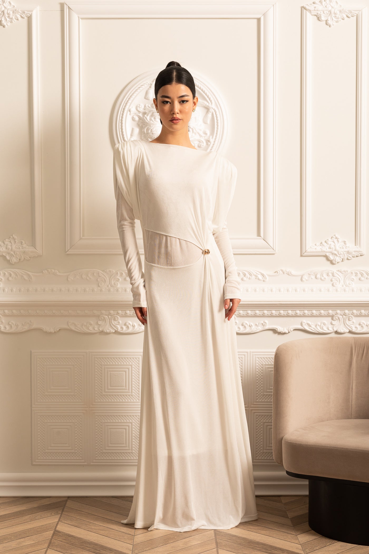 Elegant Long-Sleeved Layered Dress with Structured Shoulders - White