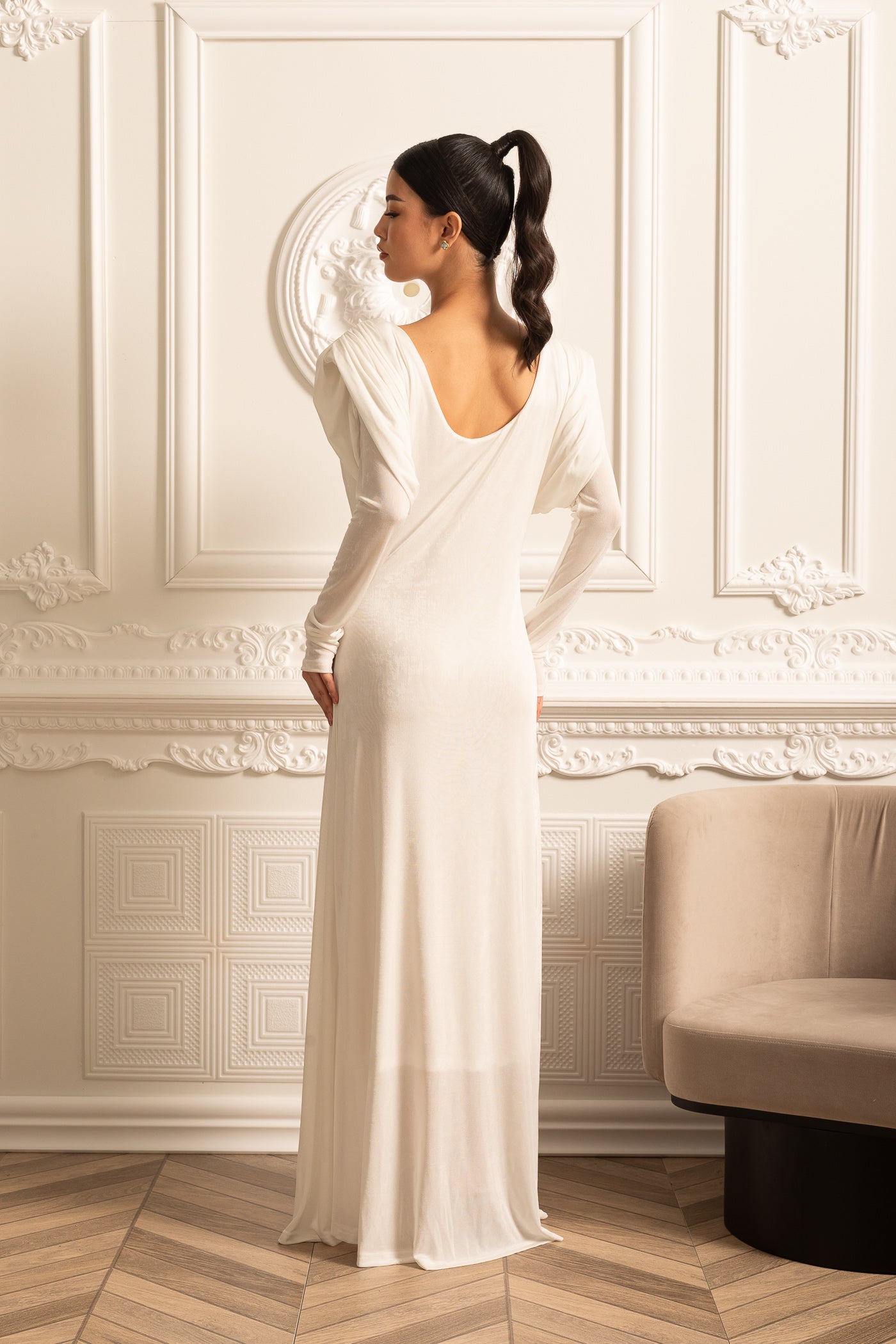Elegant Long-Sleeved Layered Dress with Structured Shoulders - White